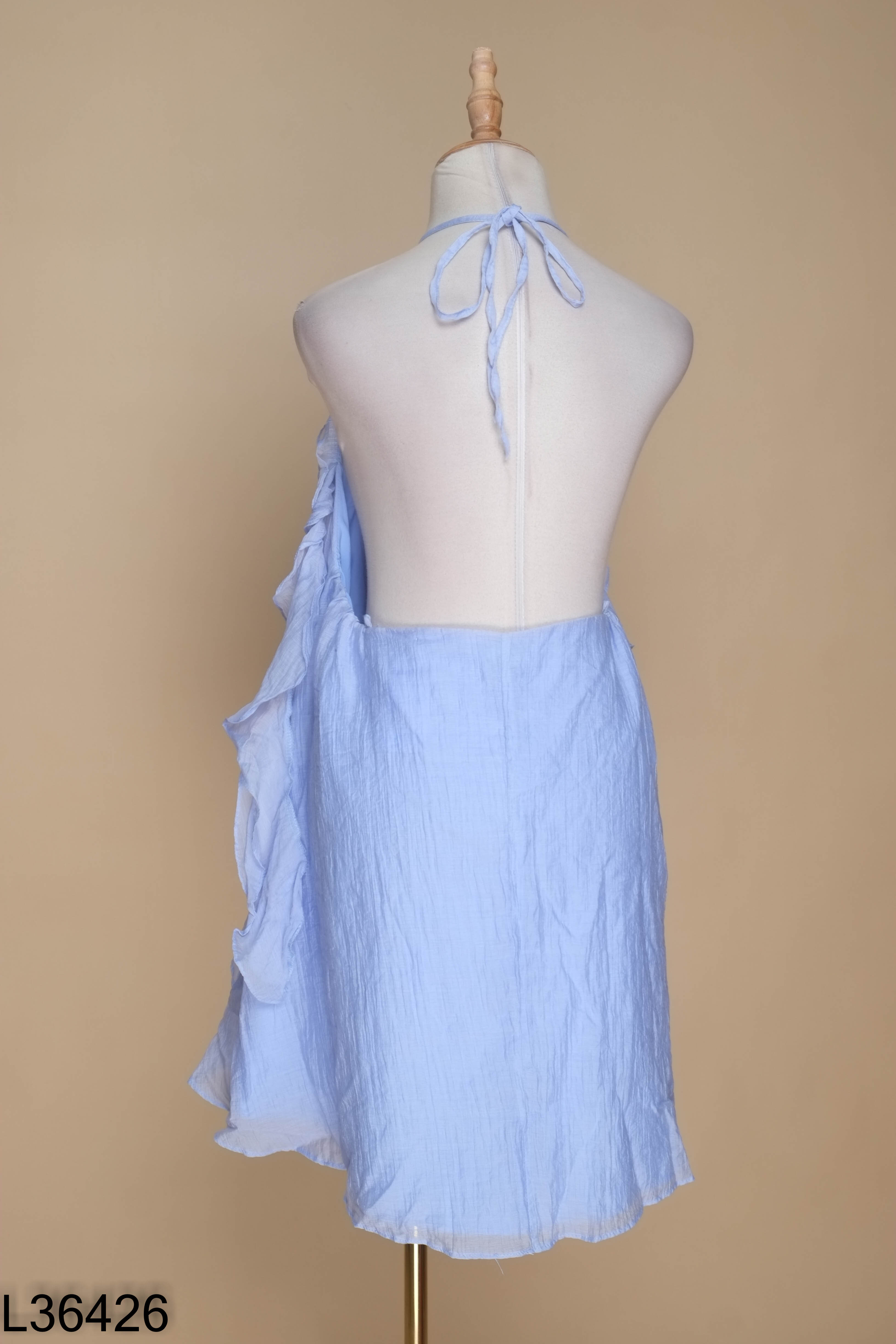 Áo xanh cổ buộc hoa nhún