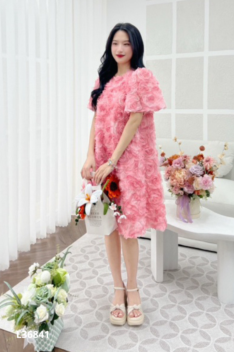 Váy hồng PETBYCHANG họa tiết lưới