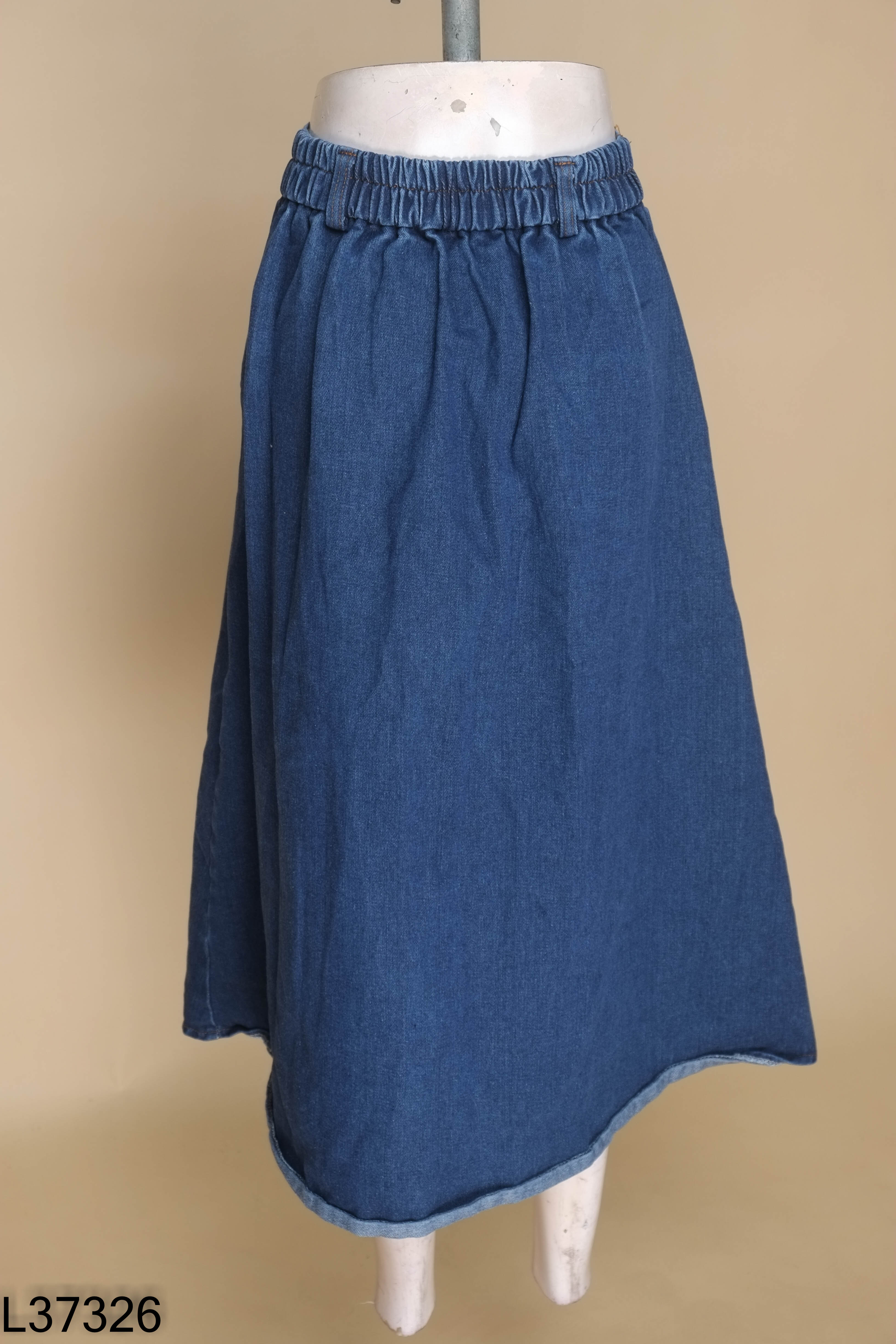 Chân váy jeans xanh trơn