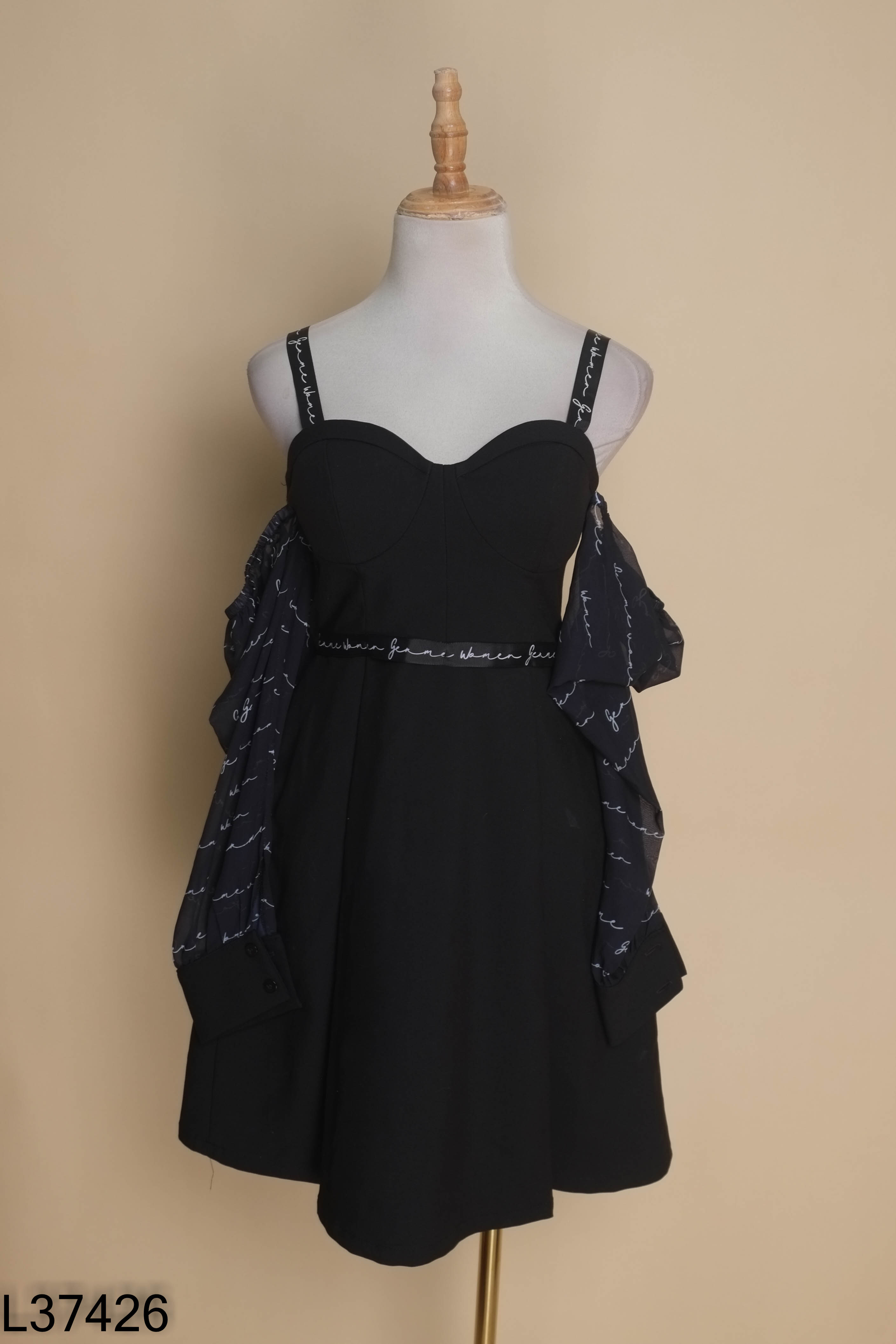 Váy đen GERME WOMAN phối tay rời