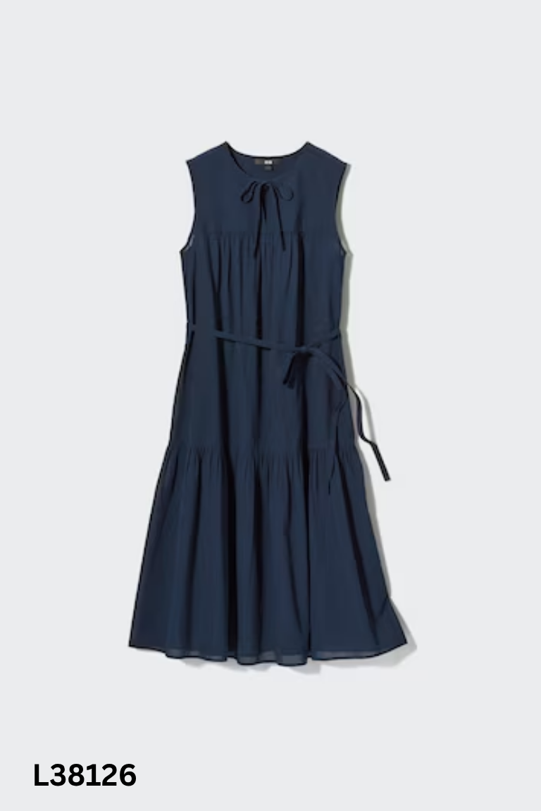 Váy UNIQLO xanh than kẻ caro đen
