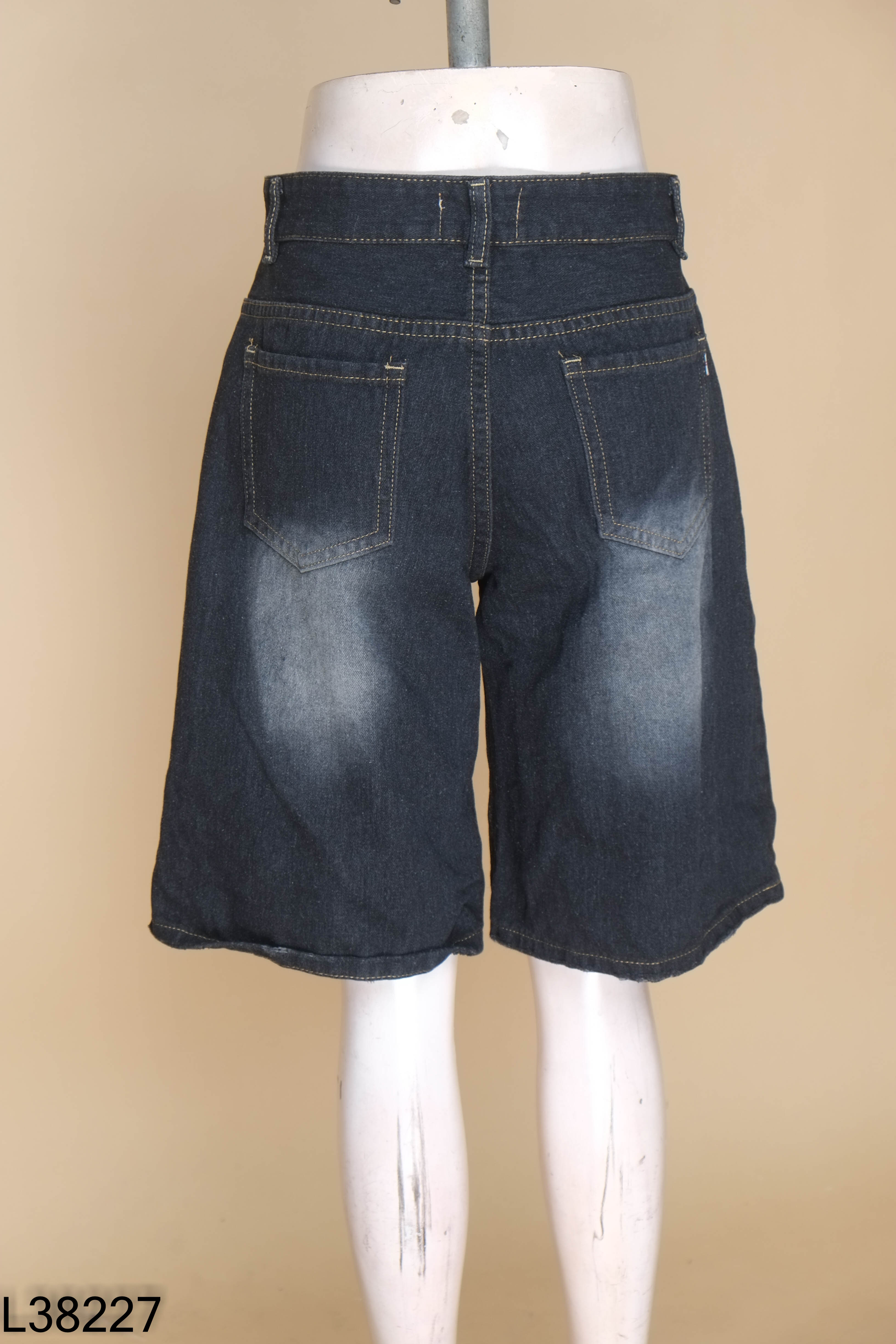 Quần jeans CALEM.CLUB xám lửng