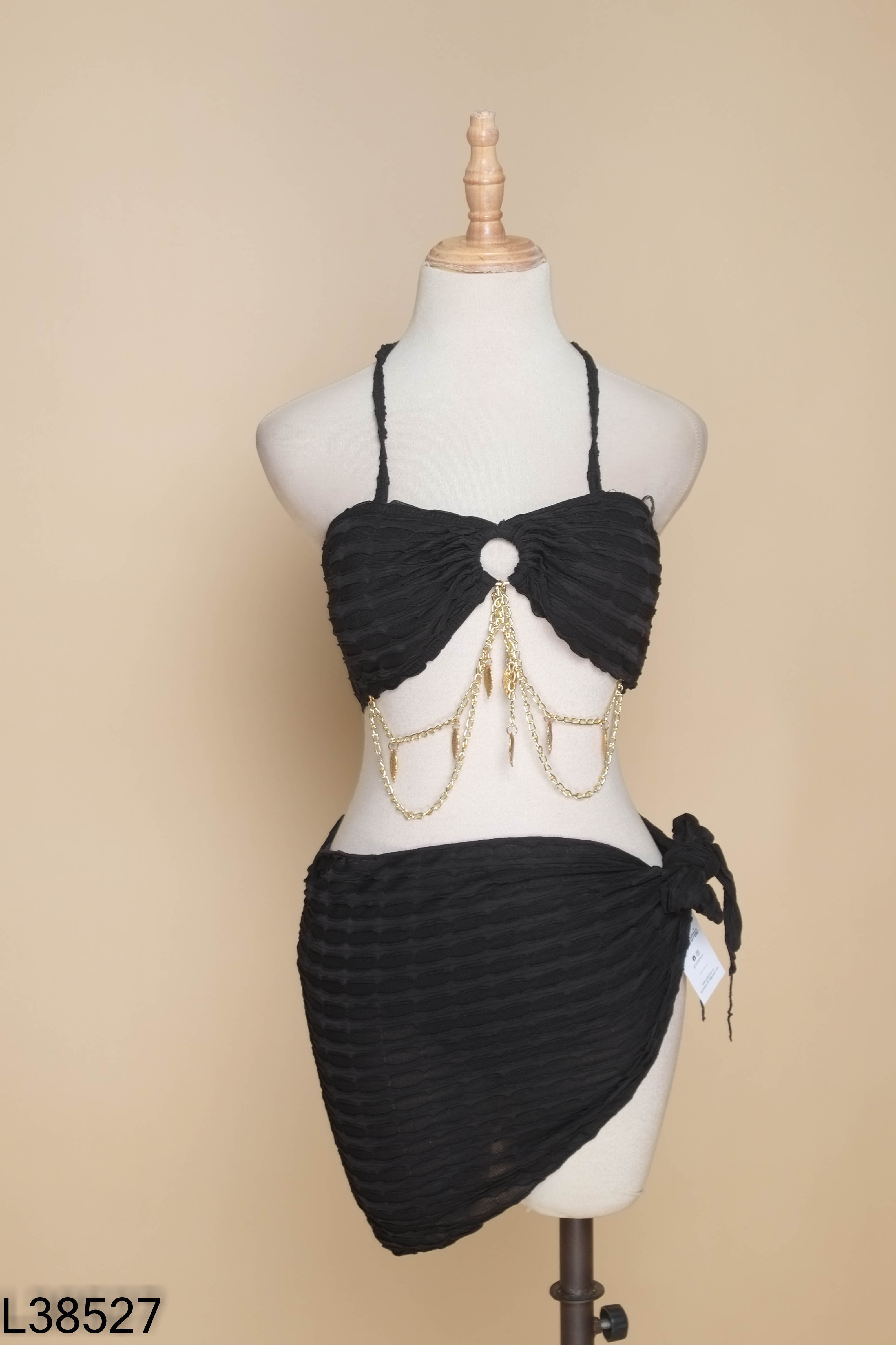 Set Bikini đen phối dây xích + Khăn