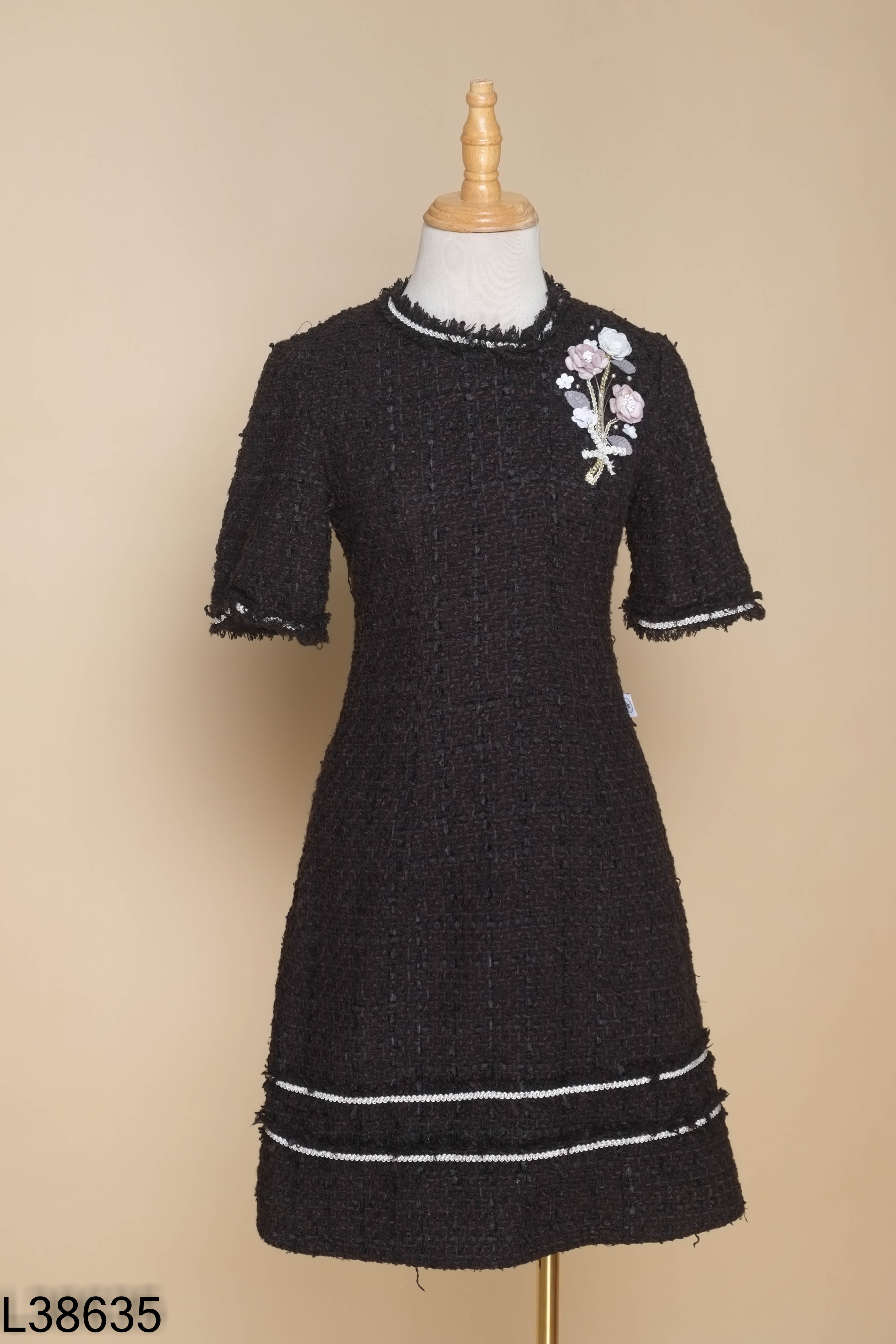 Váy dạ đen JM DRESS DESIGN đính hoa