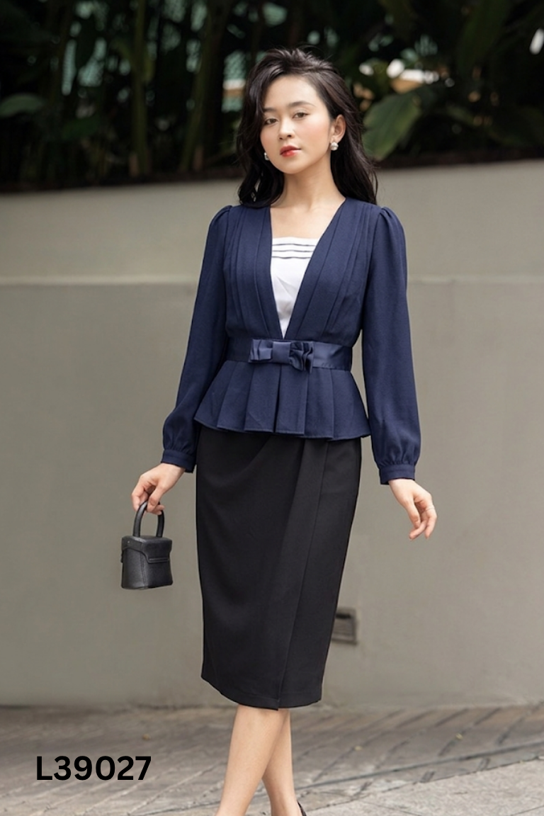Áo xanh than phối trắng