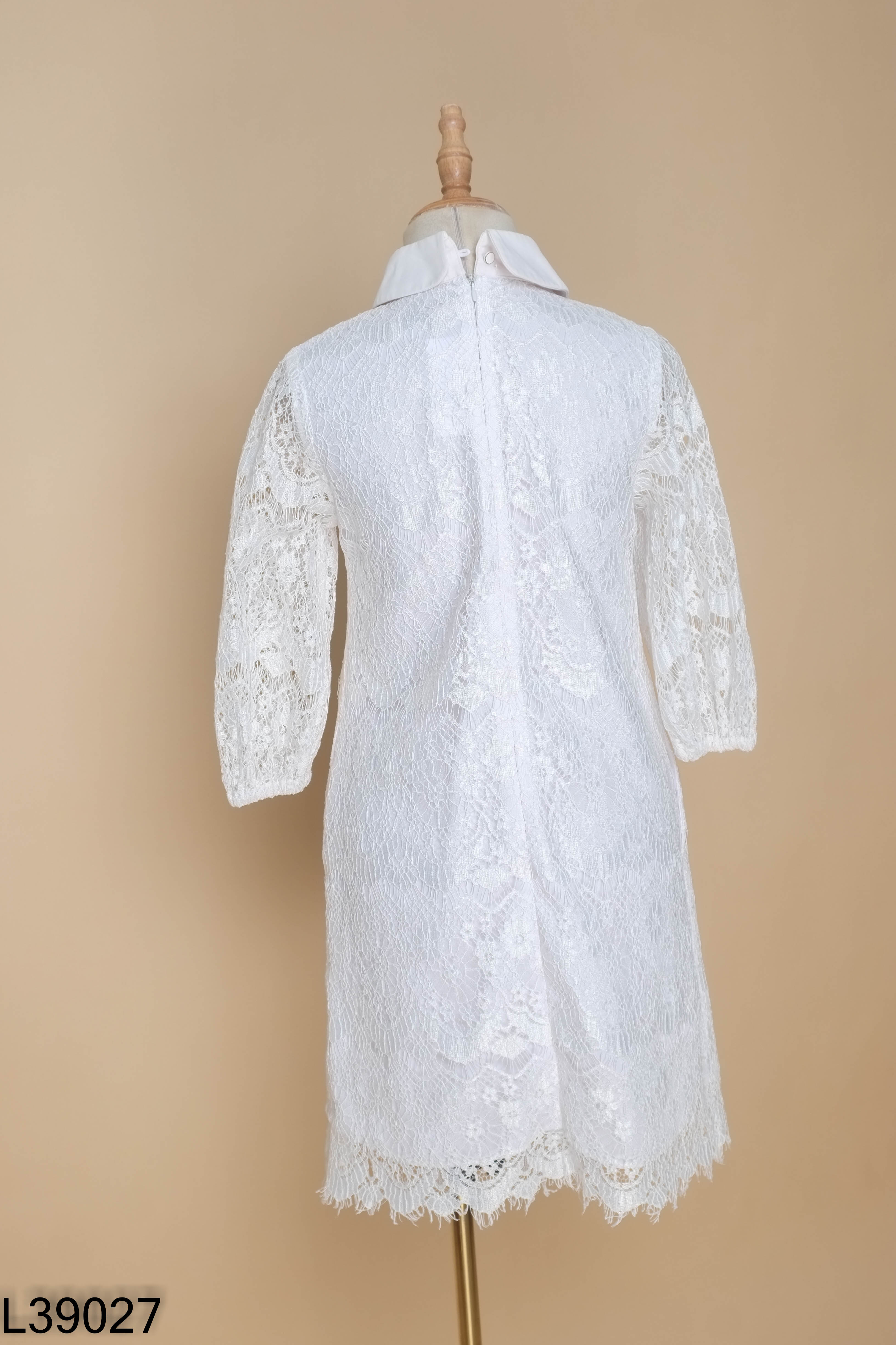 Váy ren trắng ELISE cổ sen nơ