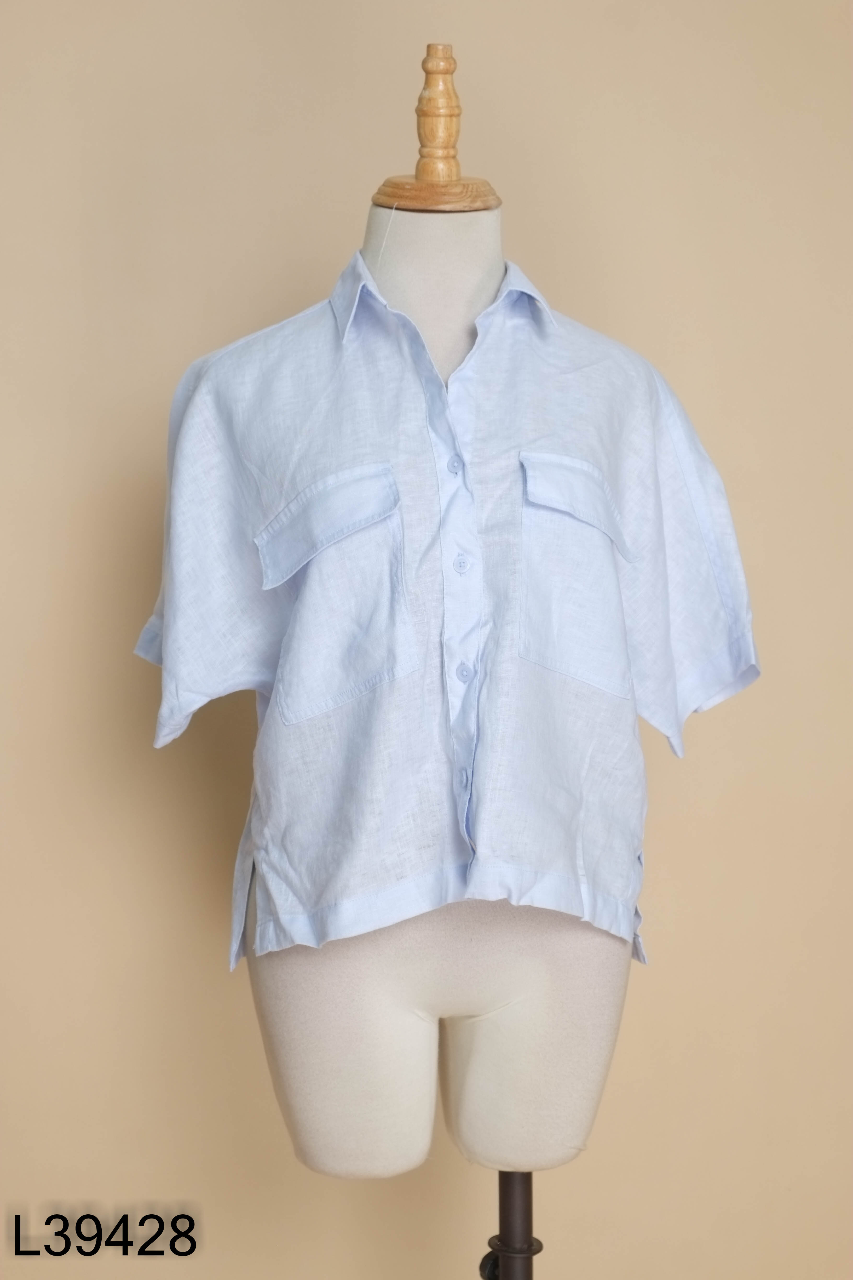 Áo UNIQLO linen xanh