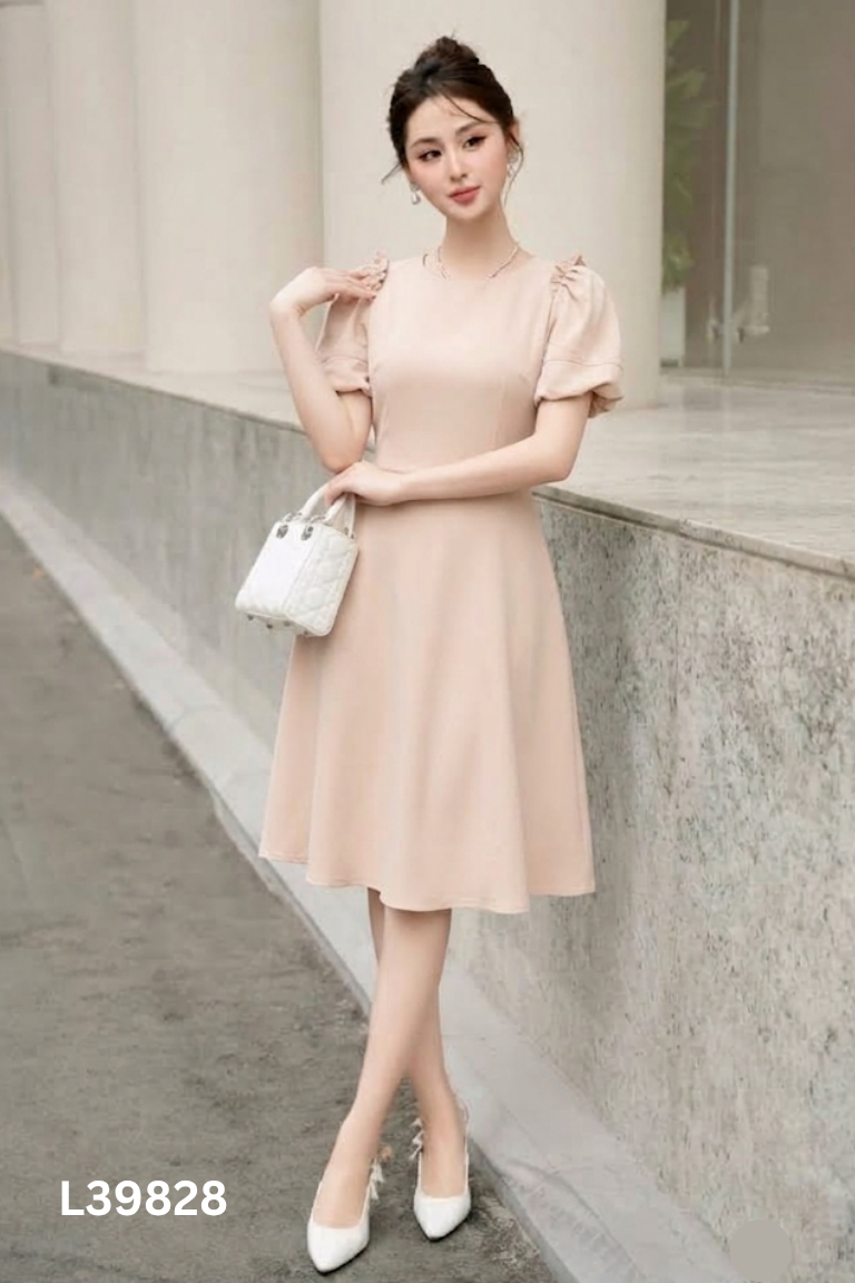 Váy be ALOME trơn phối tay phồng