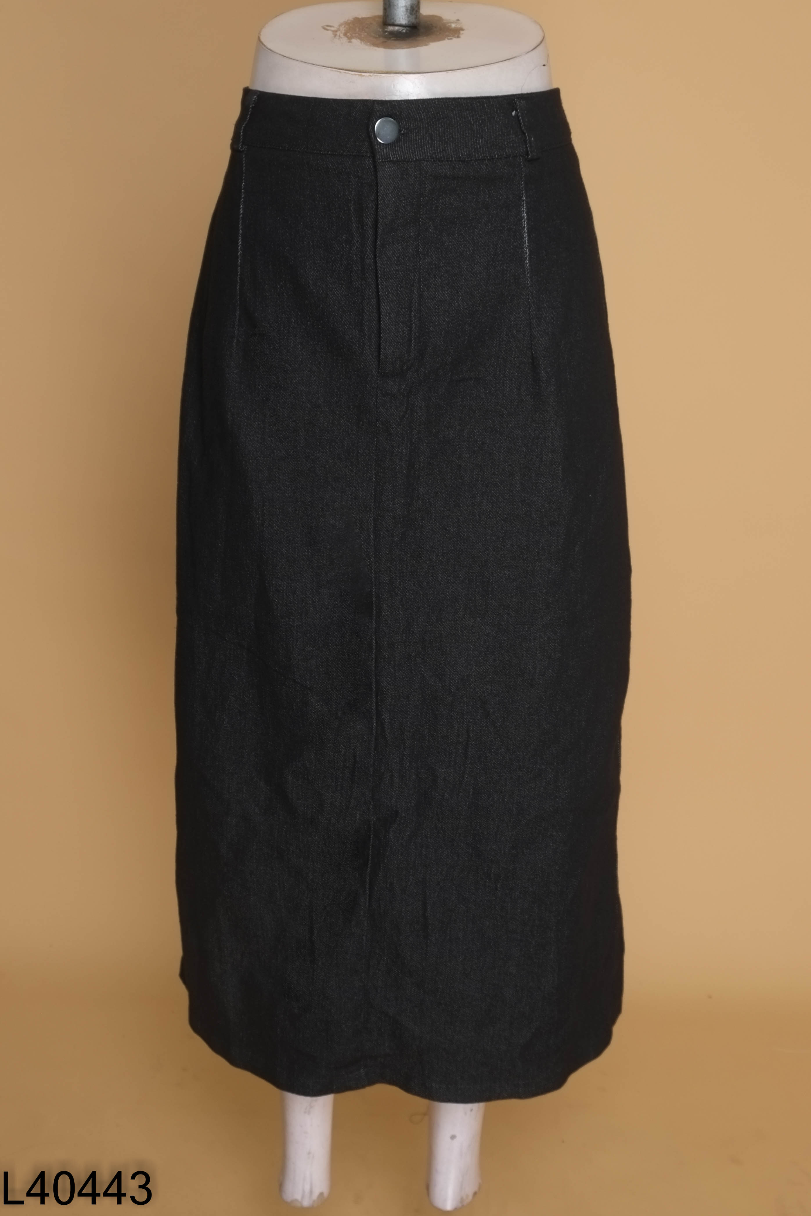 Chân váy jeans đen dài