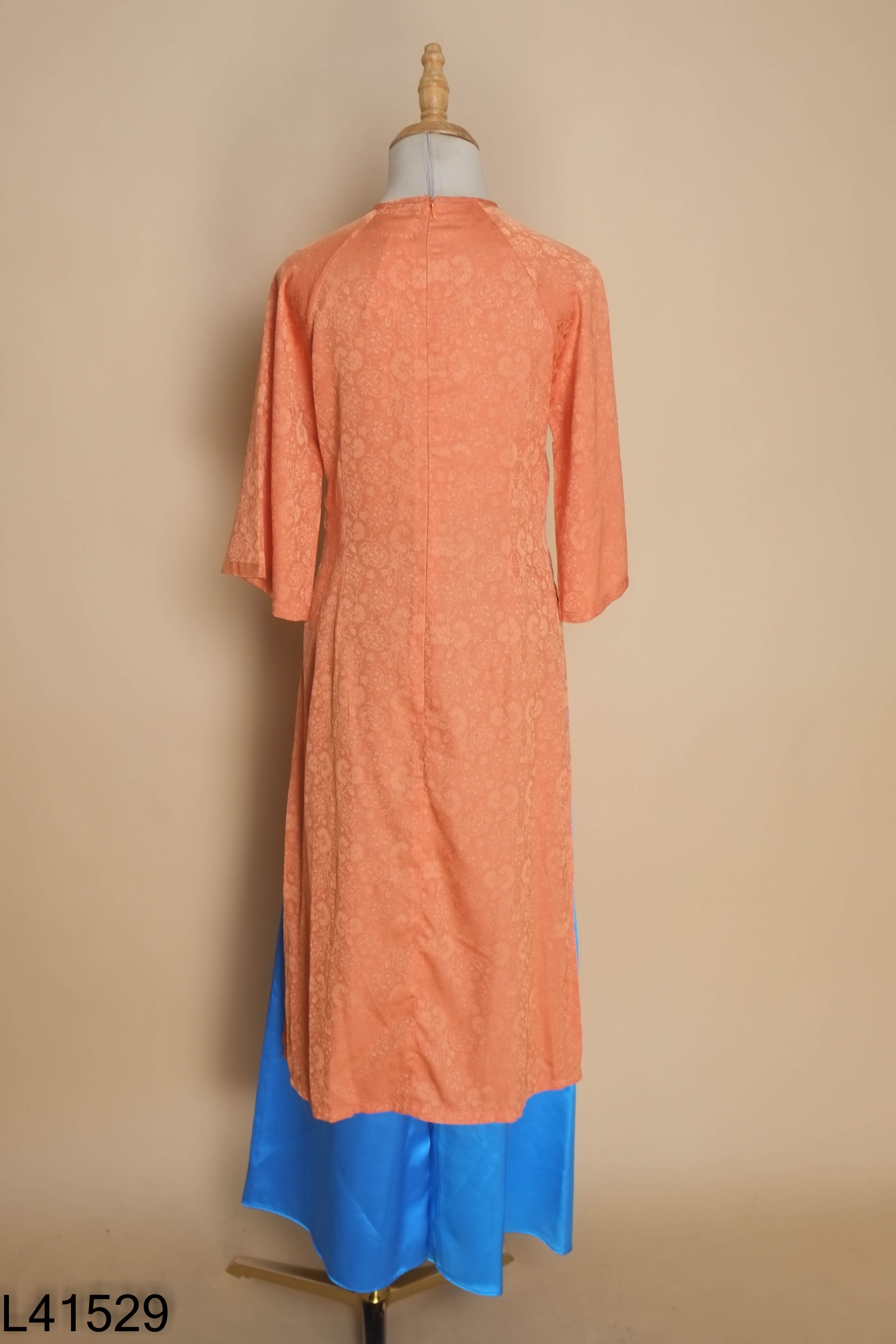 Set áo dài cam MONANA+quần xanh