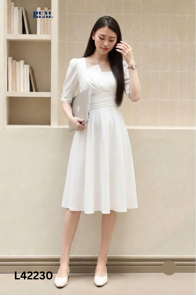 Váy ALICE trắng cổ vuông