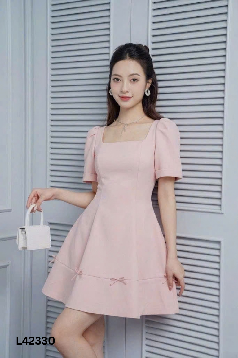 NEWTAG Váy TWENTY FIVE hồng đính nơ