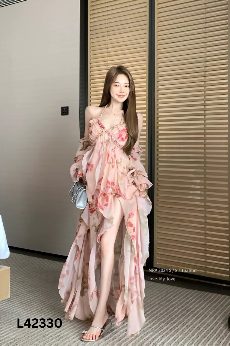 Váy voan nâu họa tiết hoa