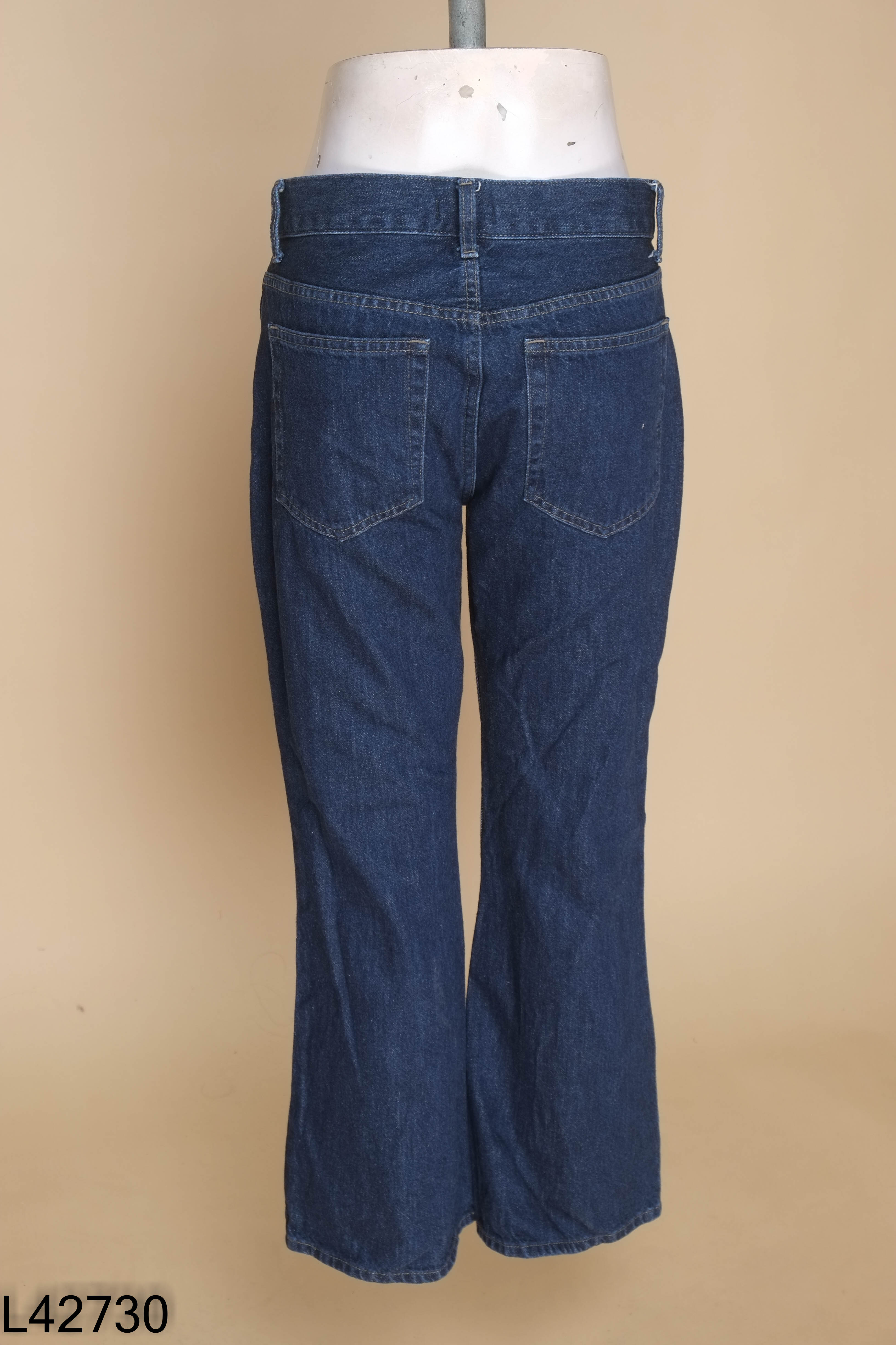 Quần jeans xanh UNIQLO