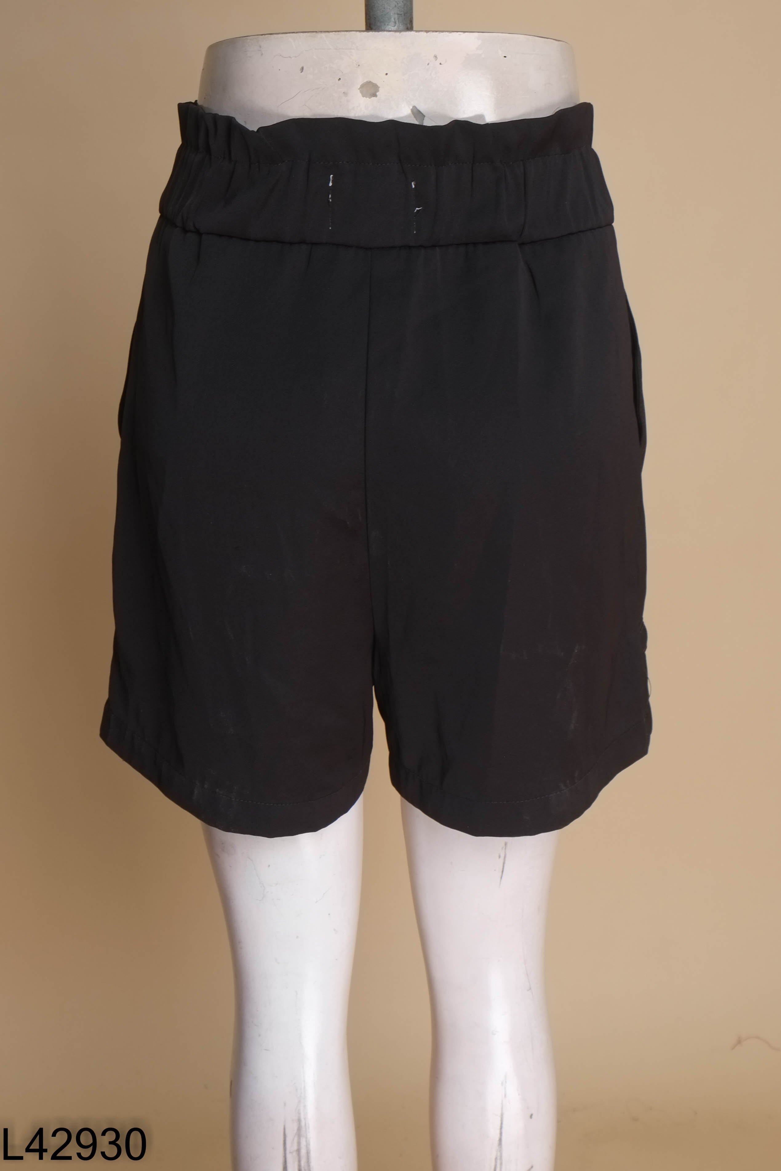 Quần shorts JICAMA STUDIOS đen