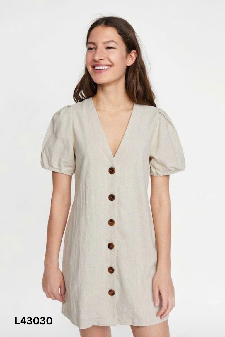 Váy linen be phối cúc