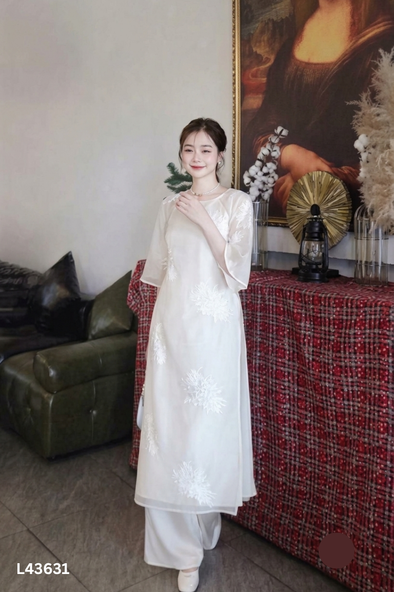 Set áo dài voan be thêu + quần lụa
