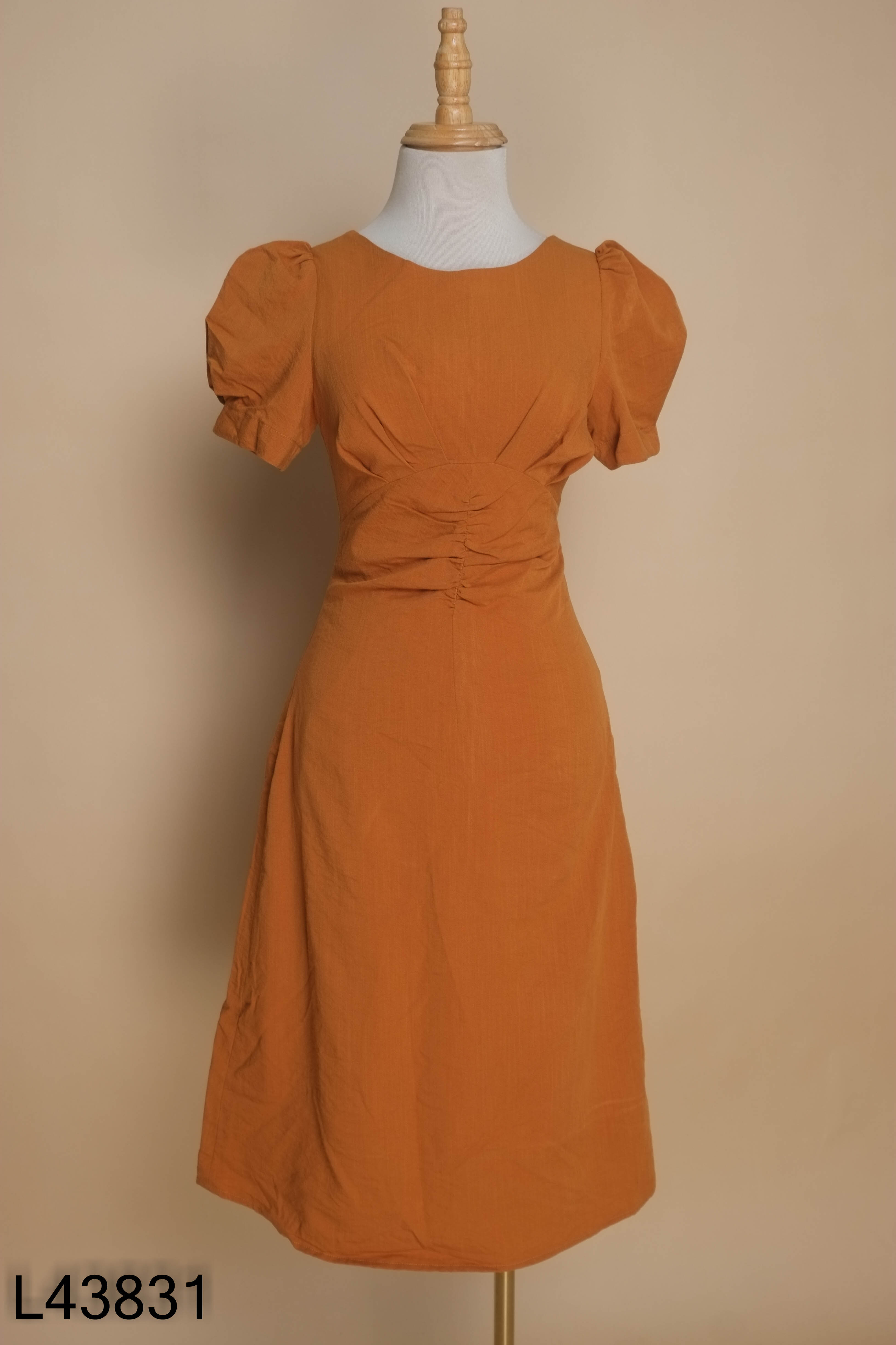 Váy nâu ADORE DRESS nhún cổ tròn