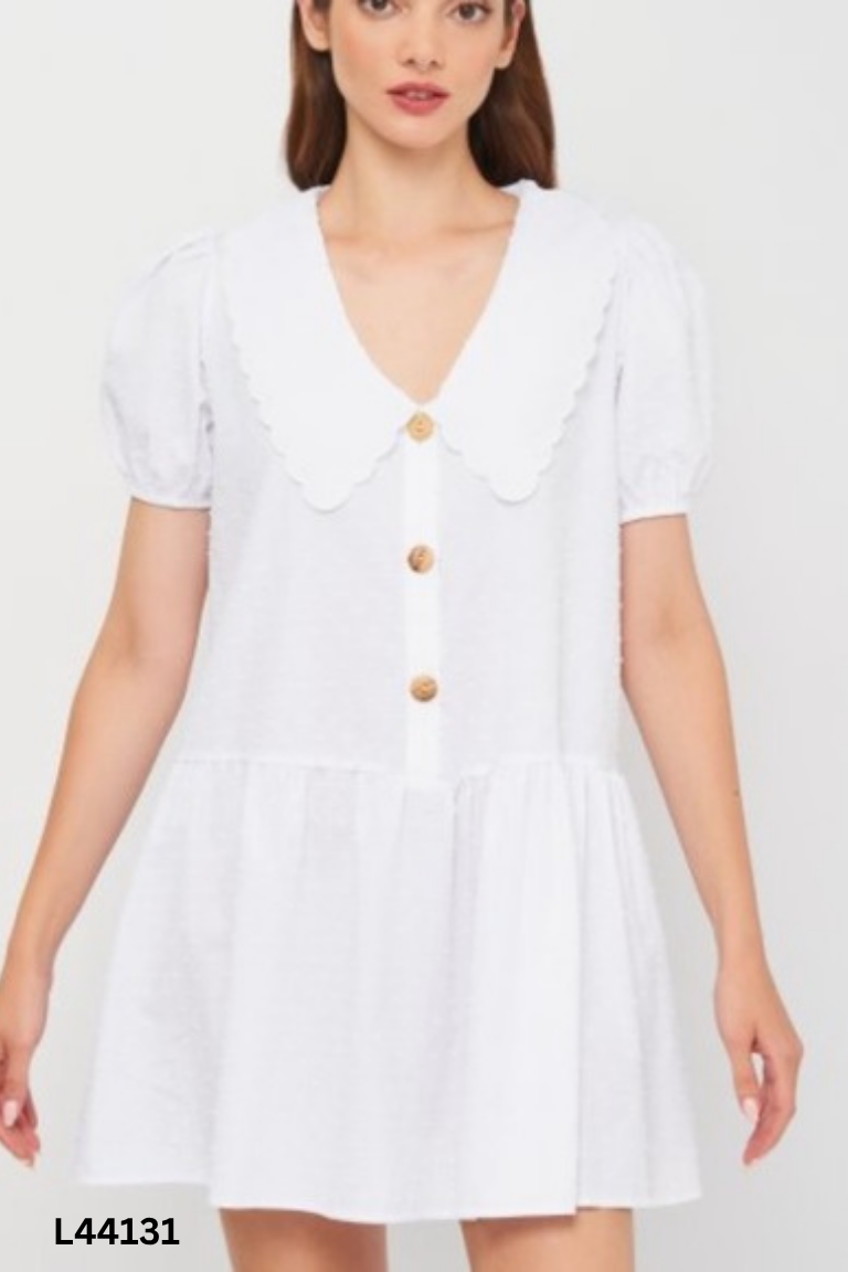 Váy suông trắng ZARA cổ bèo