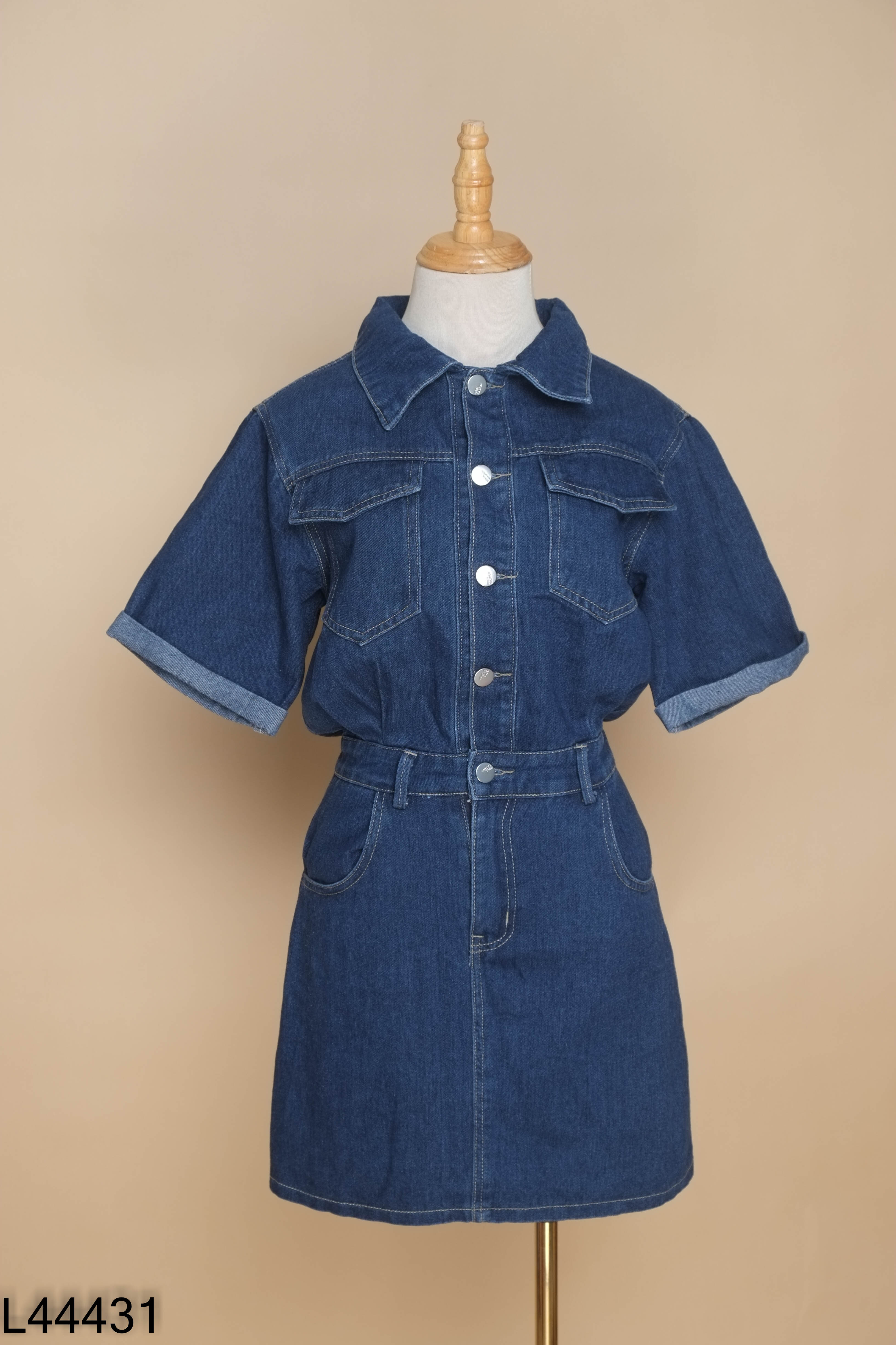 Váy jean xanh cộc tay