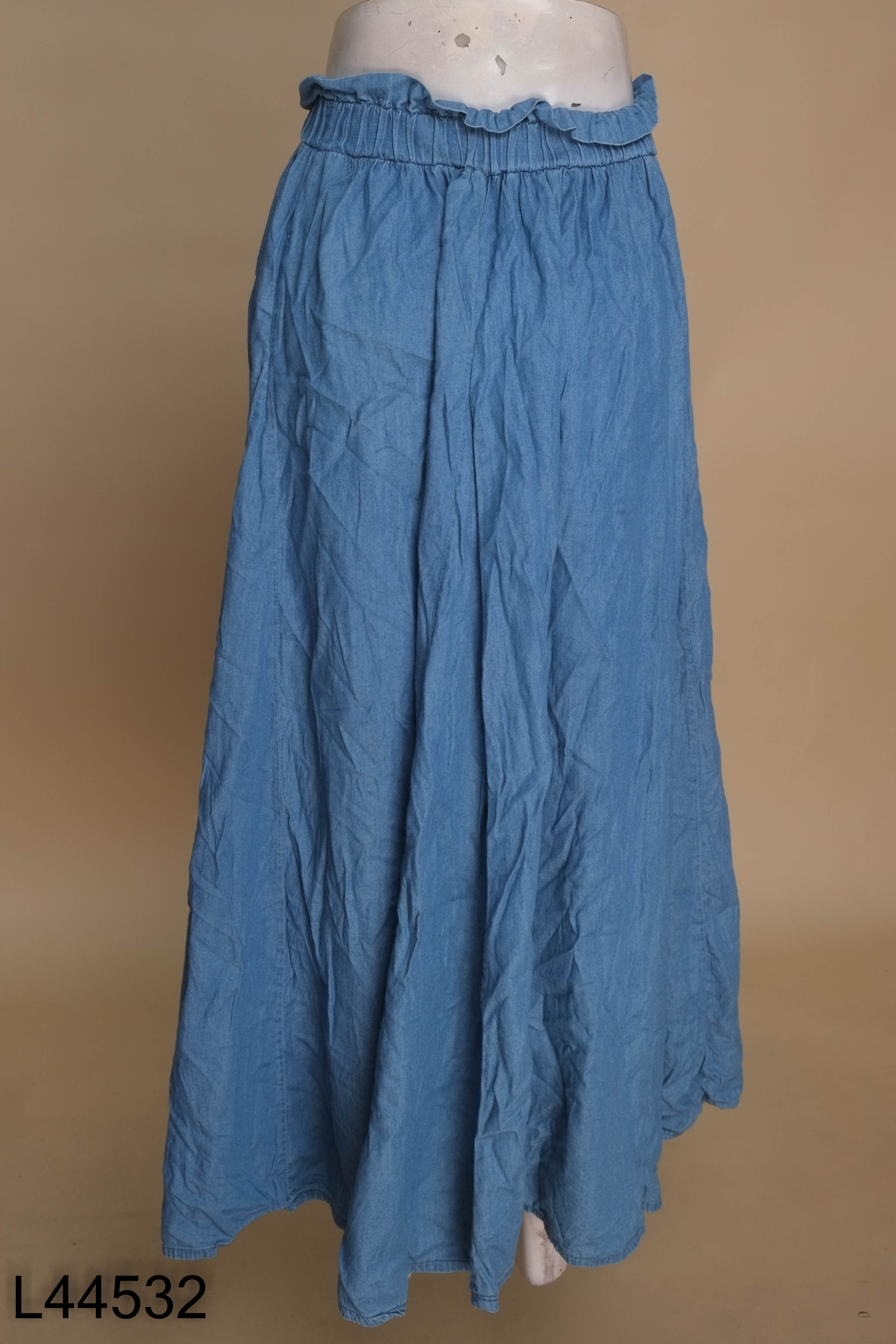 Chân váy jeans xanh trơn