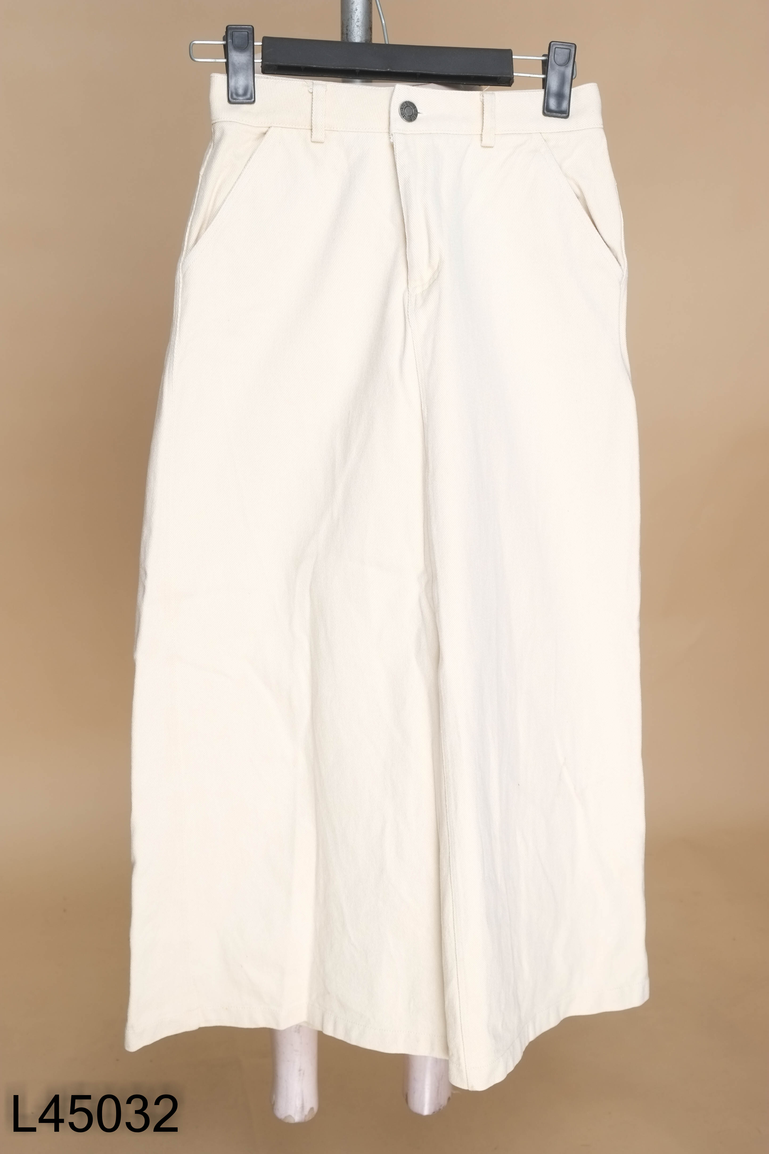 Chân váy jeans be trơn dài
