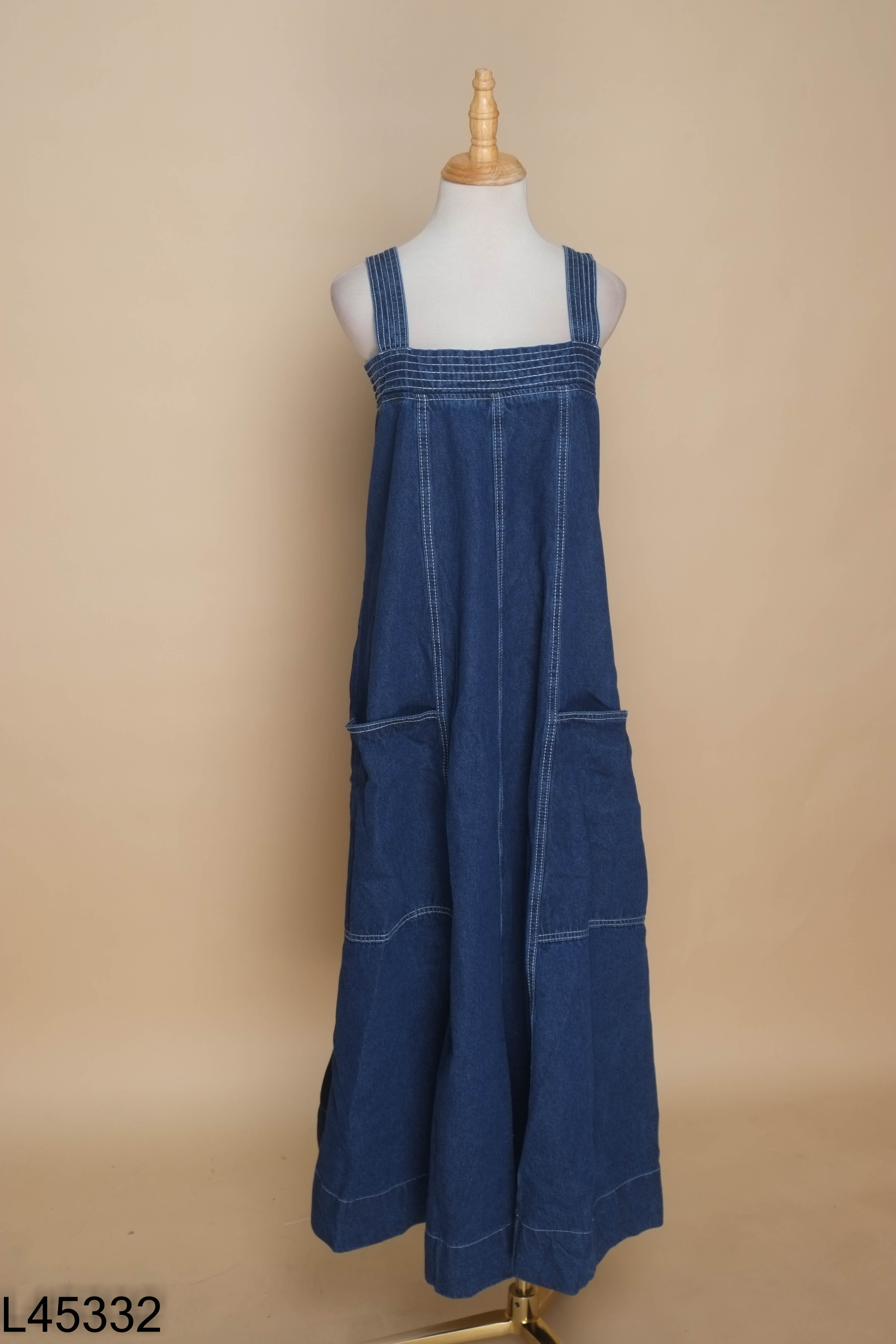 Váy jeans xanh SHEIN hai dây may viền