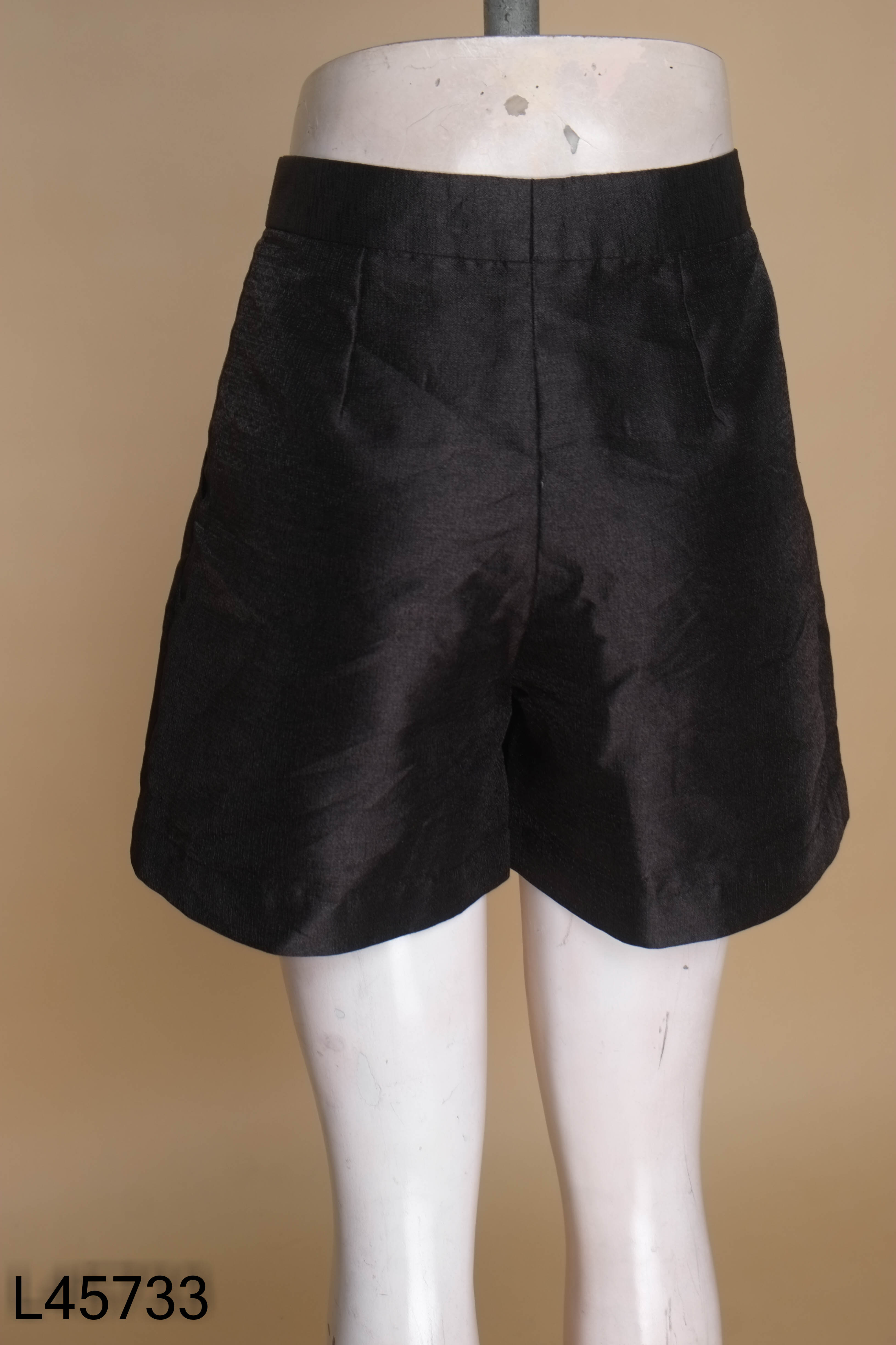 Quần short BLEWBIRD đen