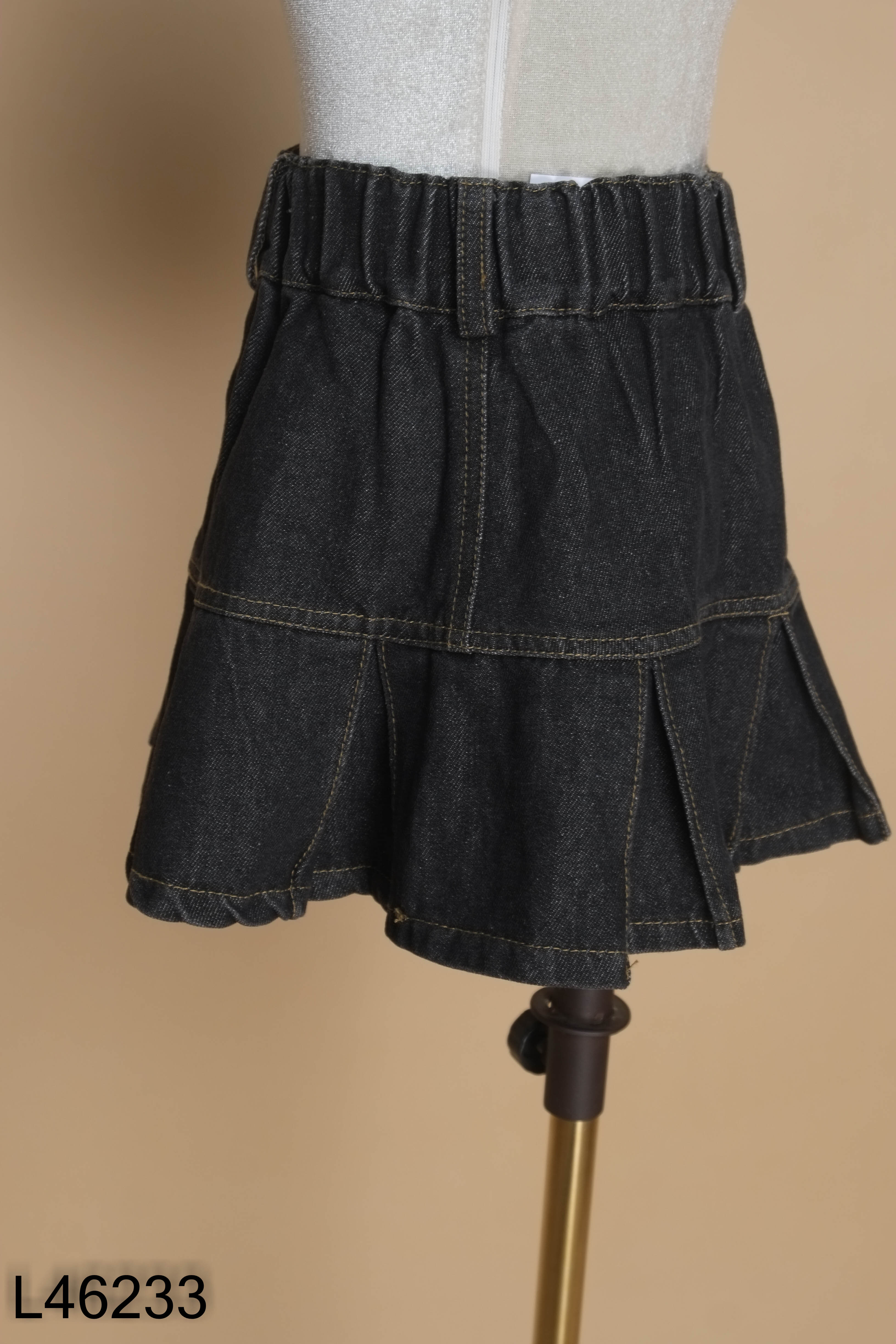 Chân váy jeans đen xòe kids
