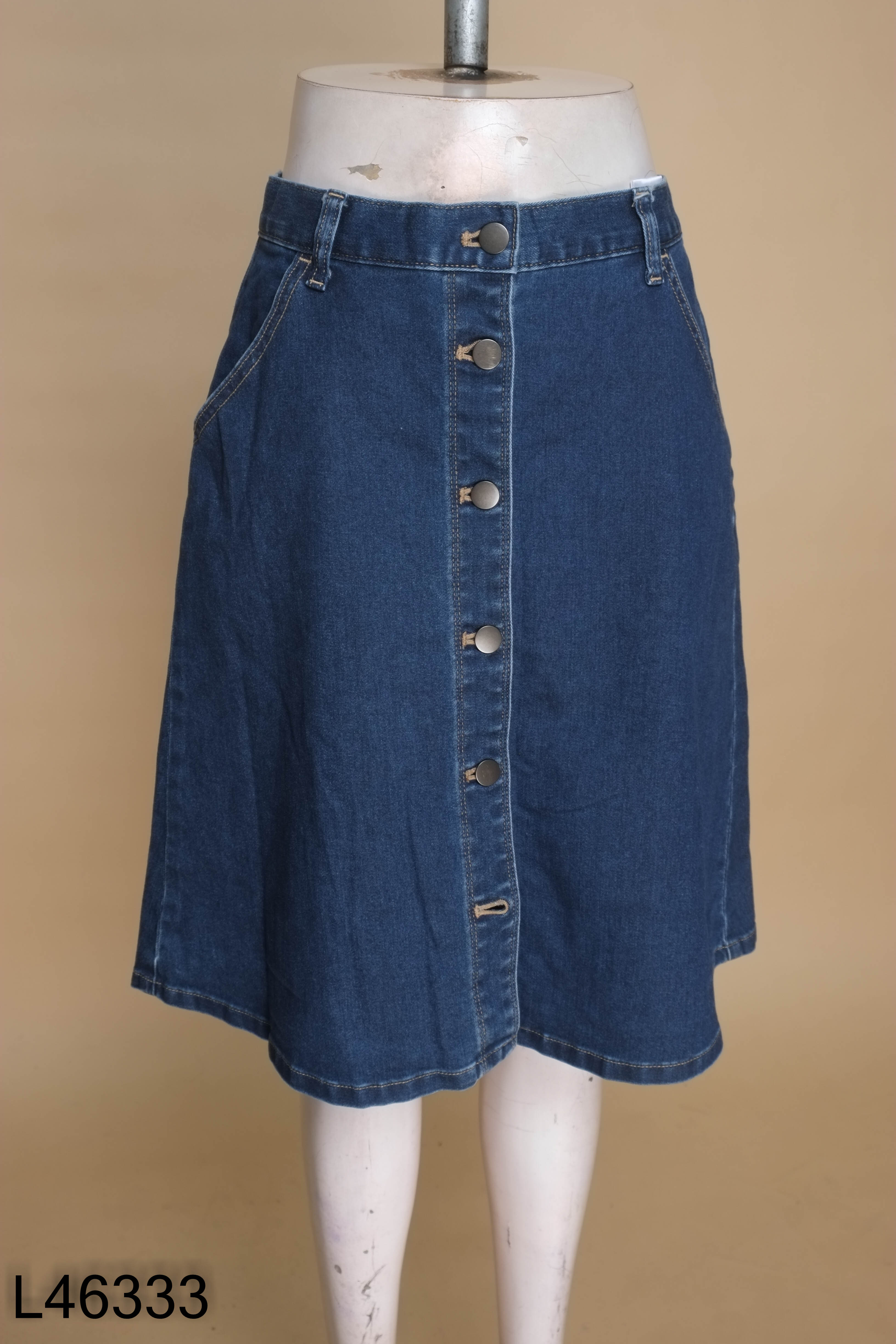 Chân váy jean UNIQLO xanh