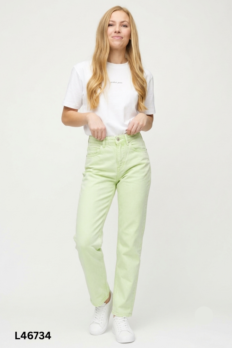 Quần jeans xanh chuối suông