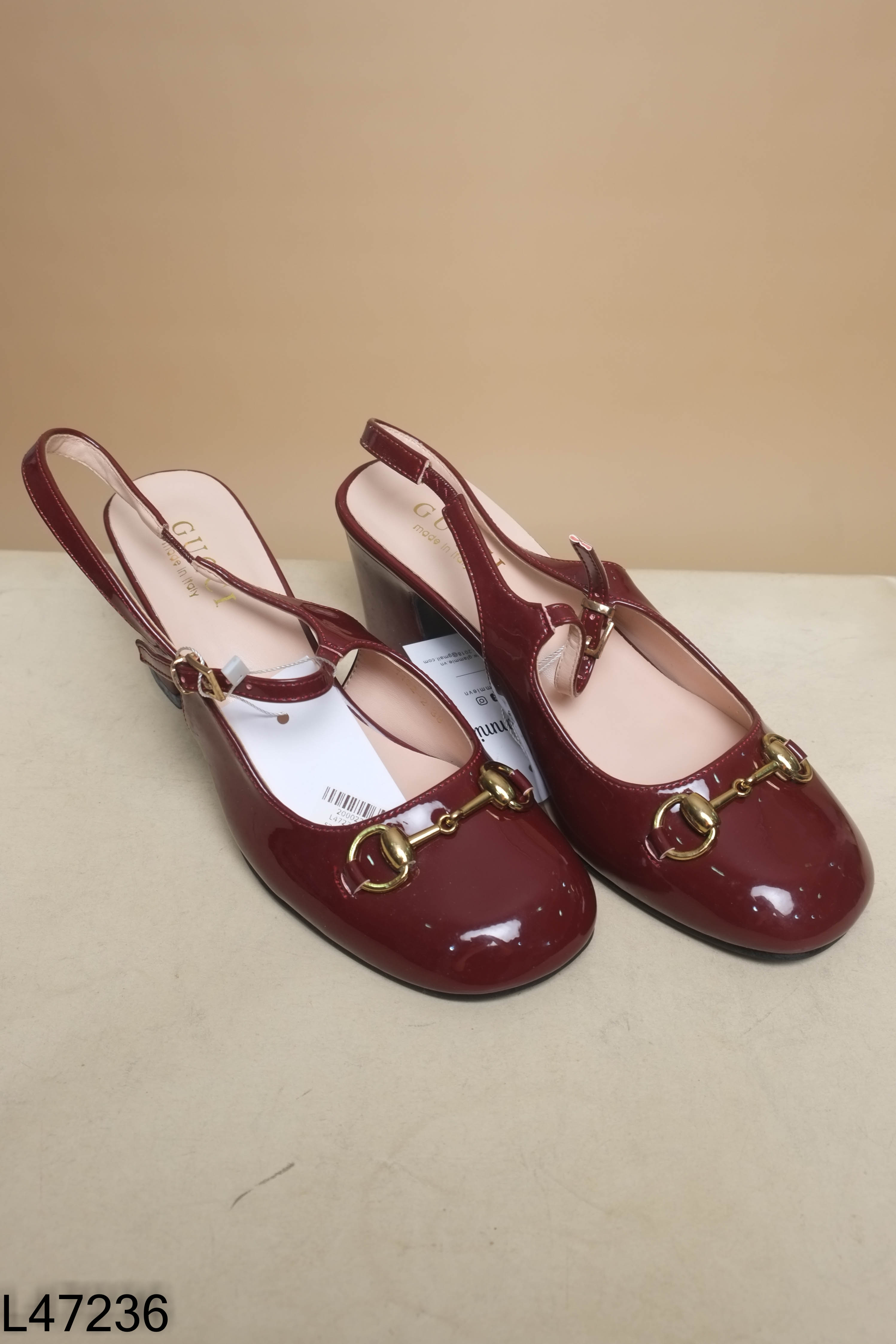 Giầy sandal đỏ da bóng