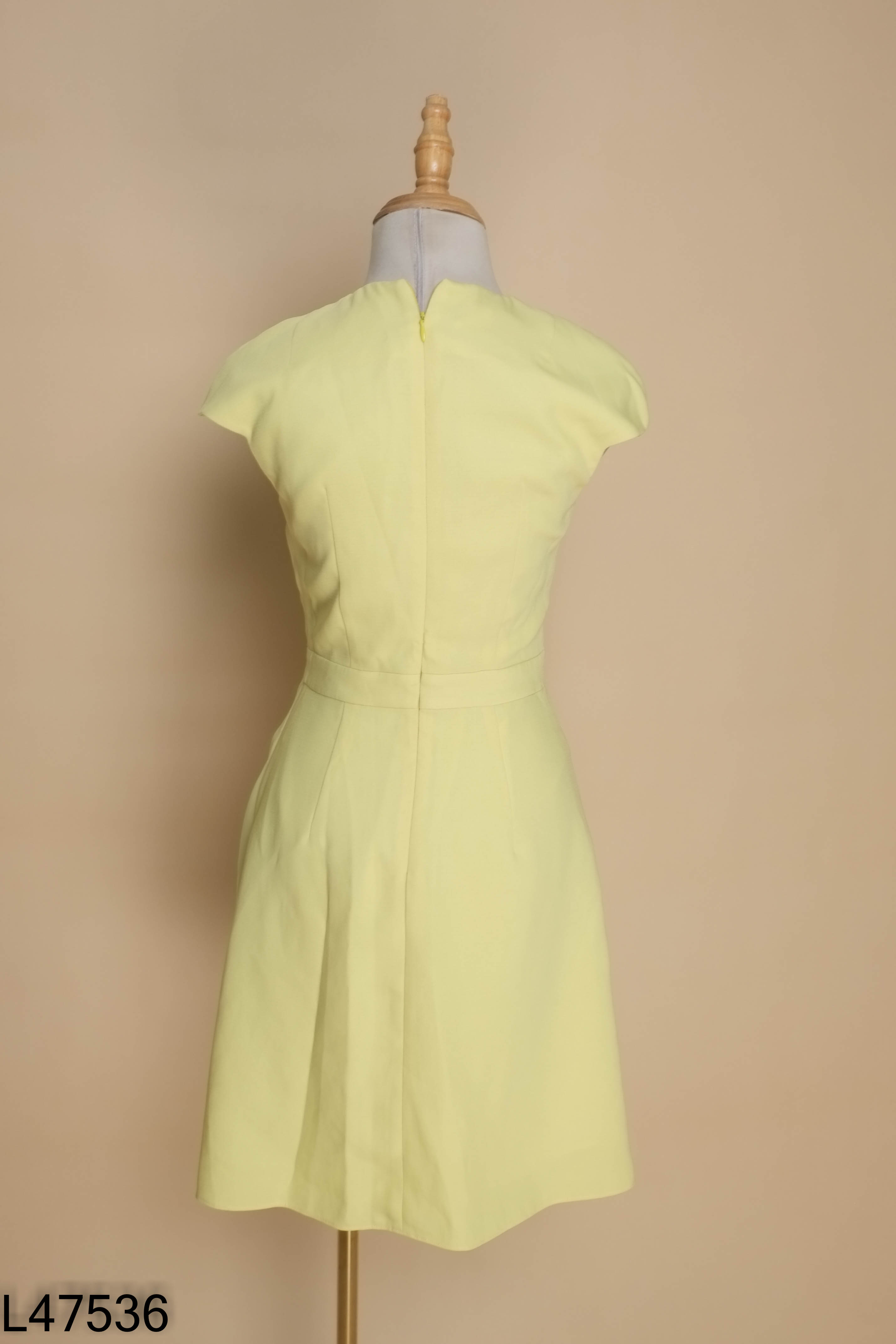 Váy vàng ELISE phối khuy