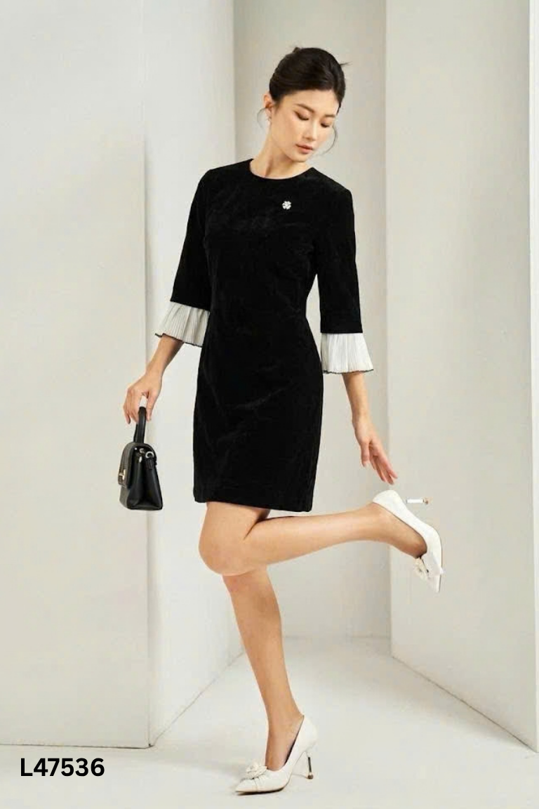 Váy nhung đen ELISE tay dập li