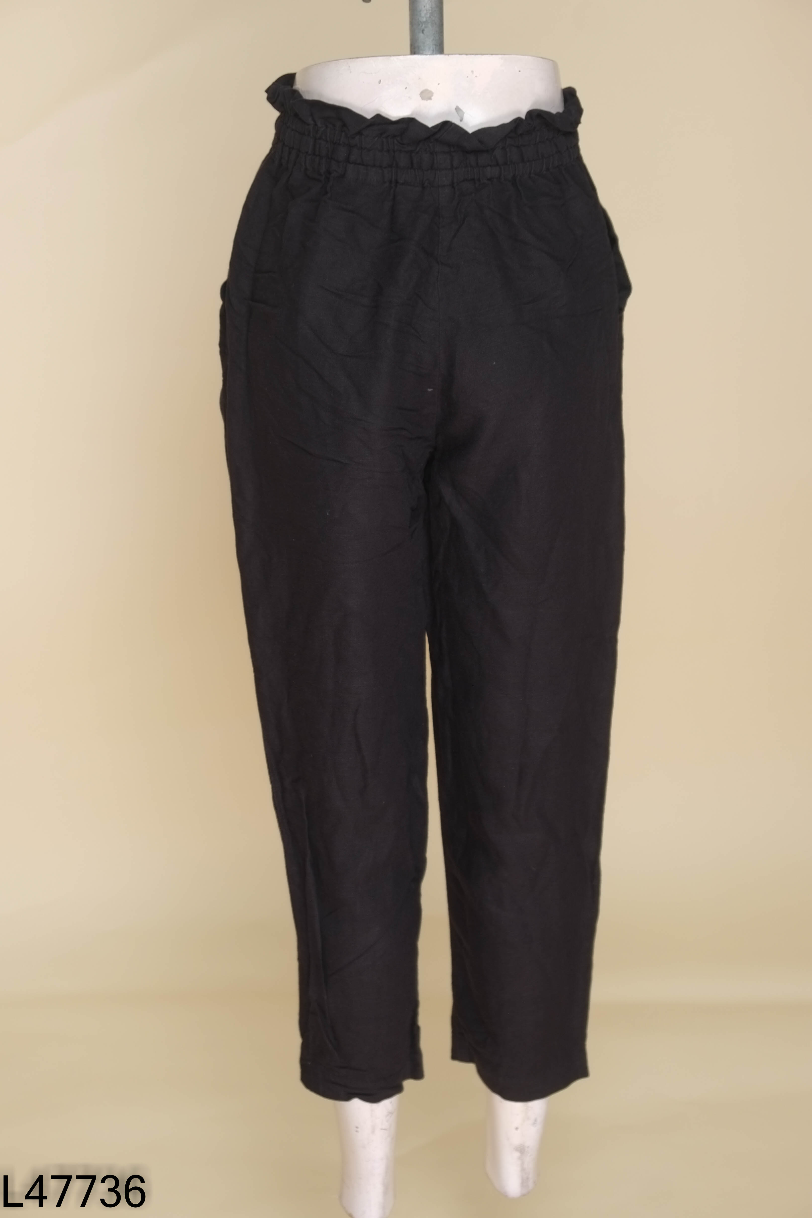 Quần đen HM linen rúm eo