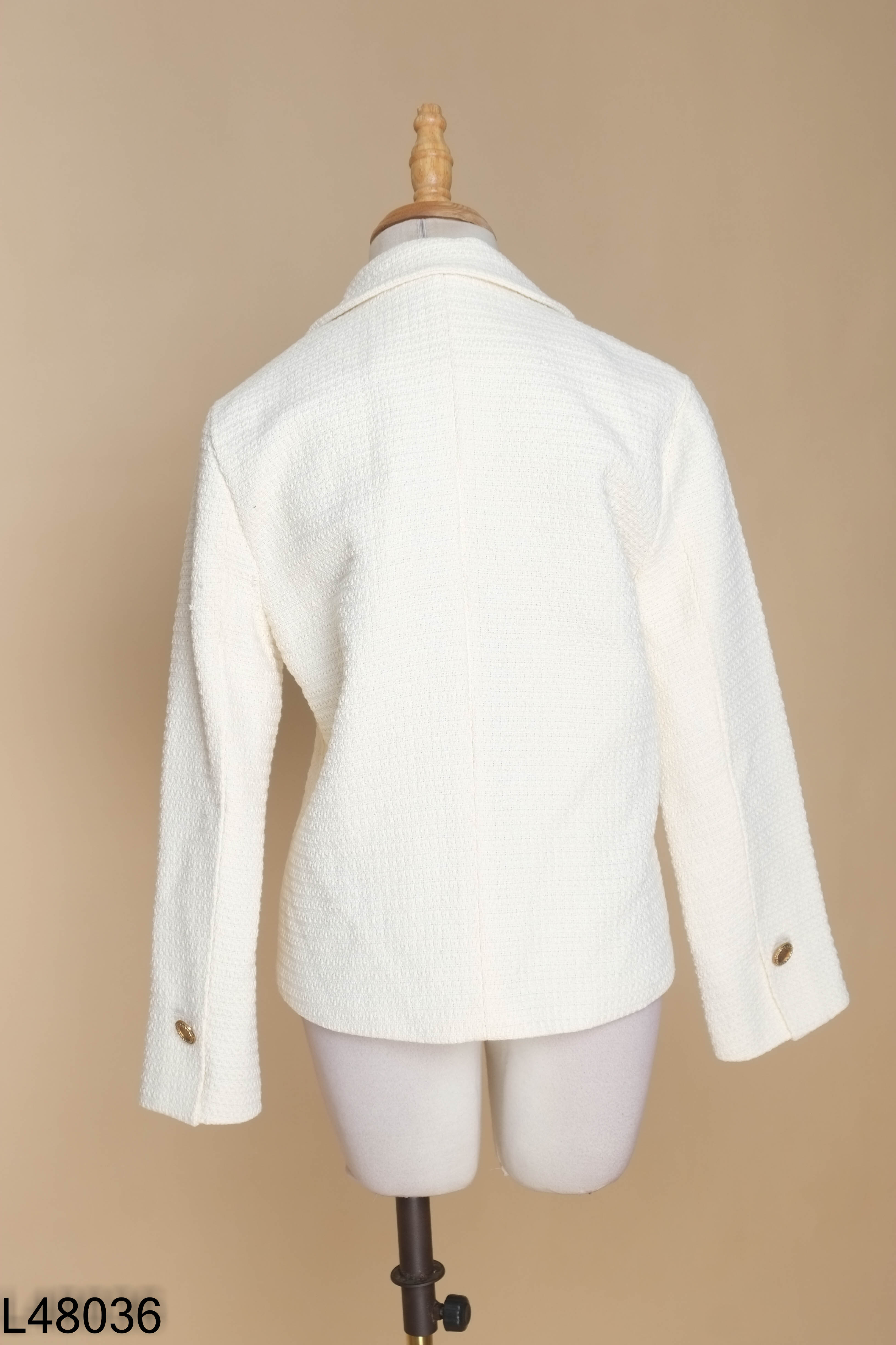 Áo dạ tweed be HNN cúc đồng