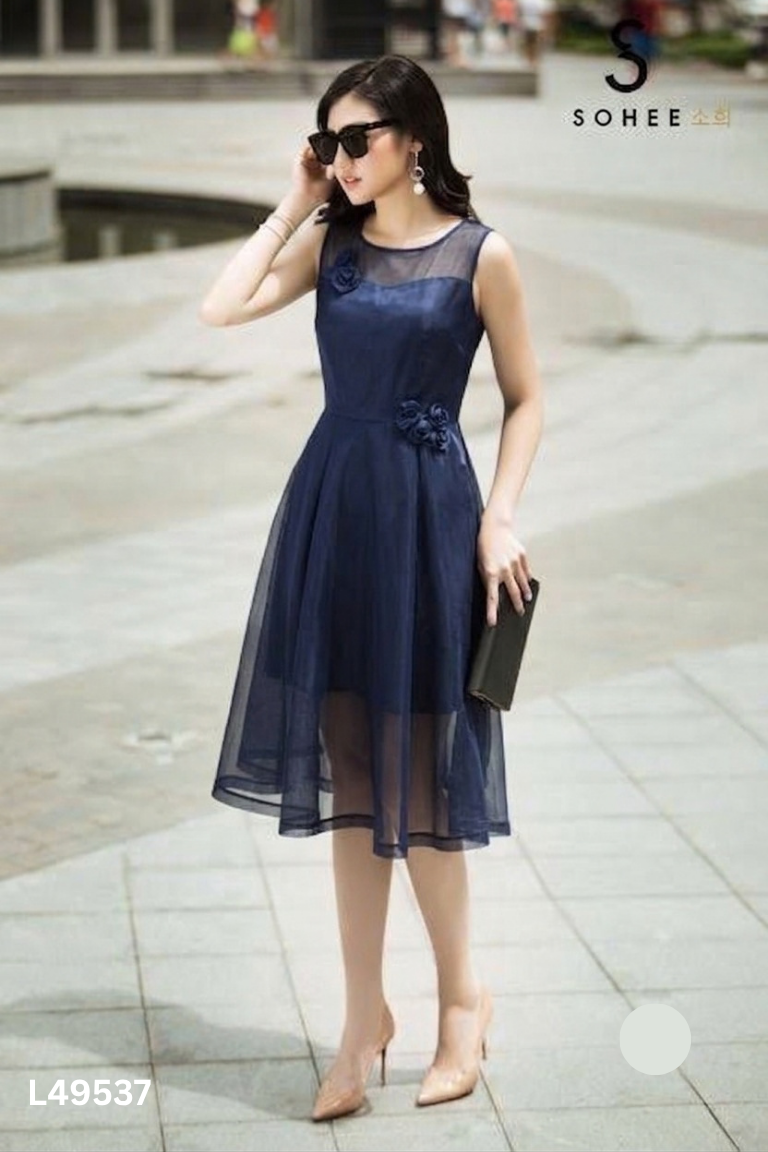 Váy SOHEE xanh than đính hoa