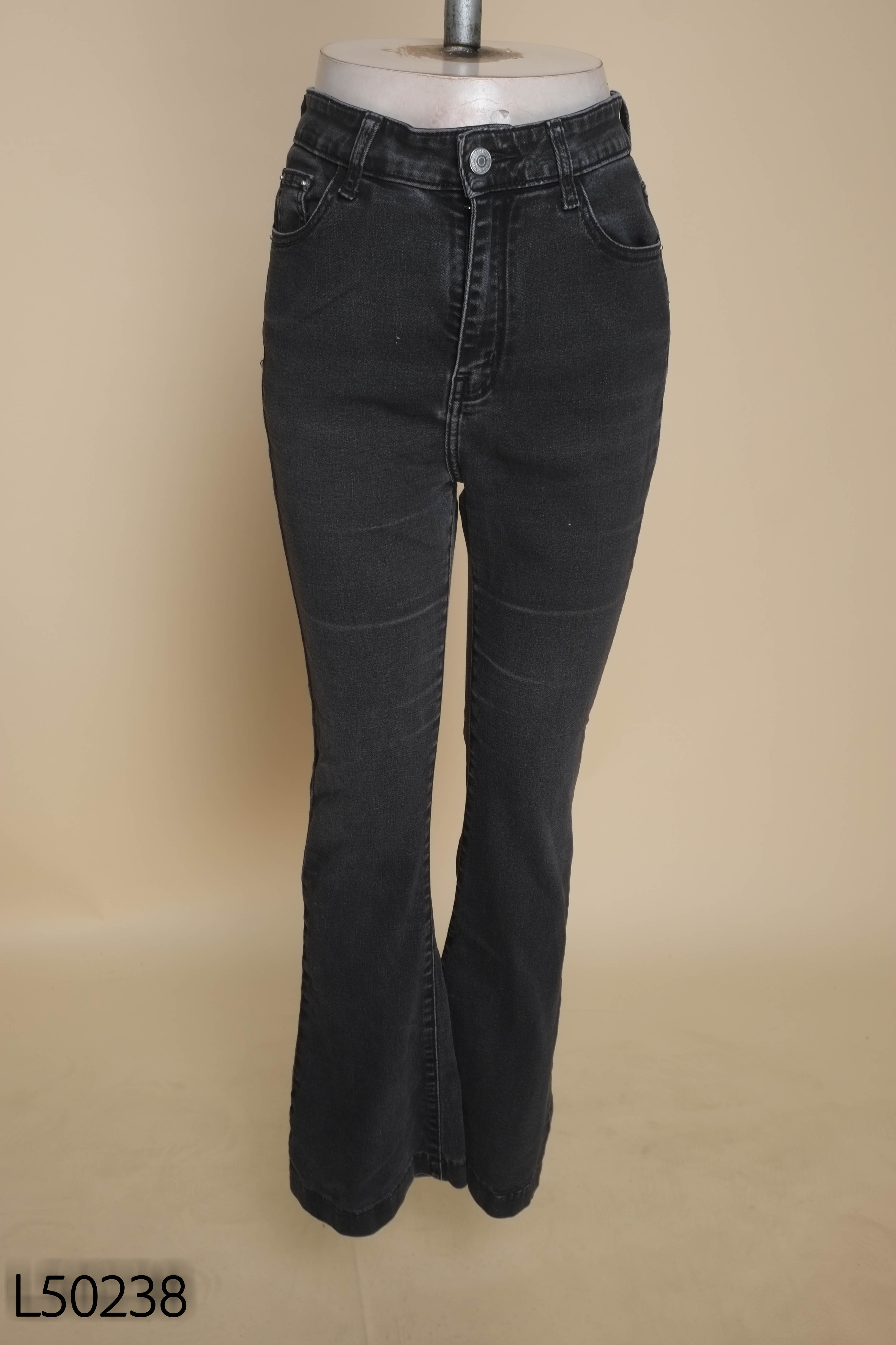 Quần jeans đen GENMANY loe ống