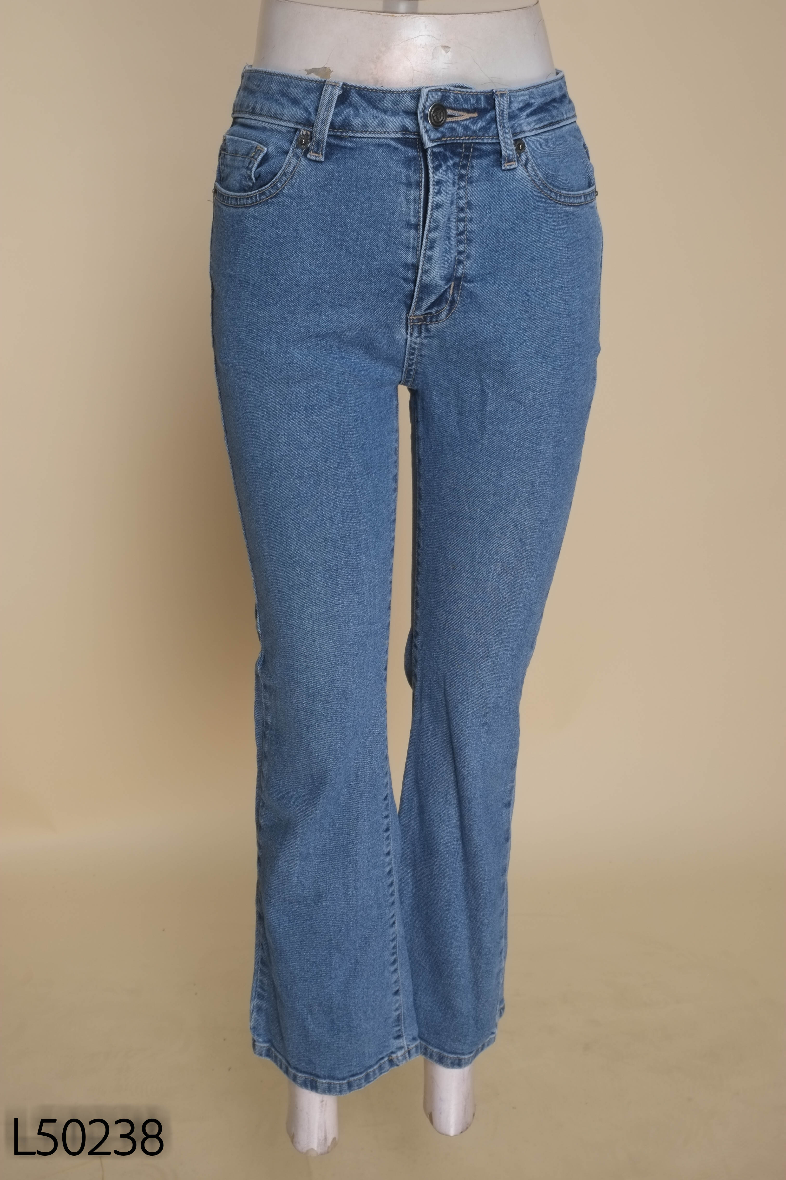 Quần jeans xanh D.CHIC suông trơn