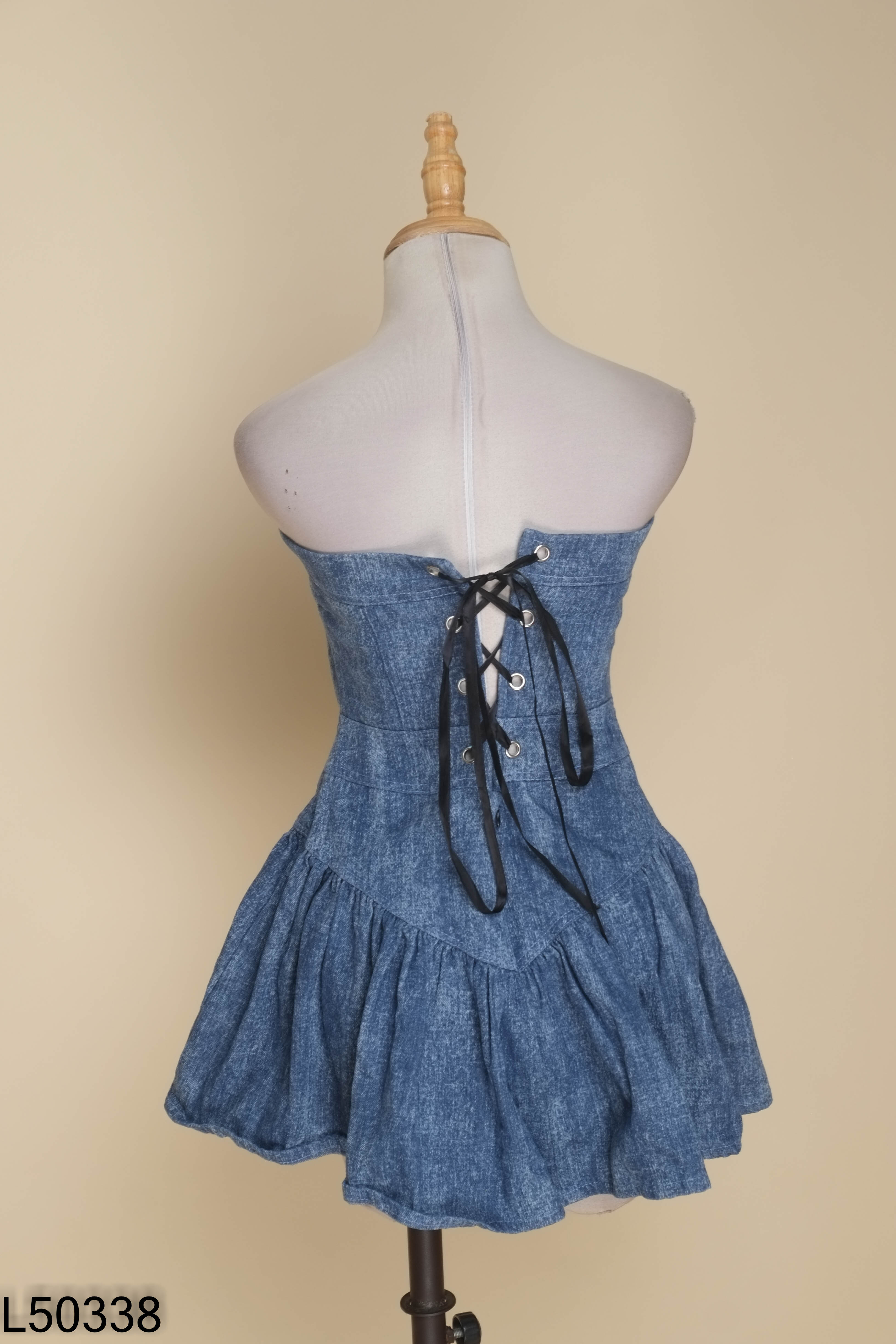 Váy jeans 1989 CLOSET xanh cúp ngực