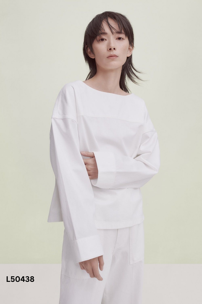 Áo trắng UNIQLO trơn cổ tròn