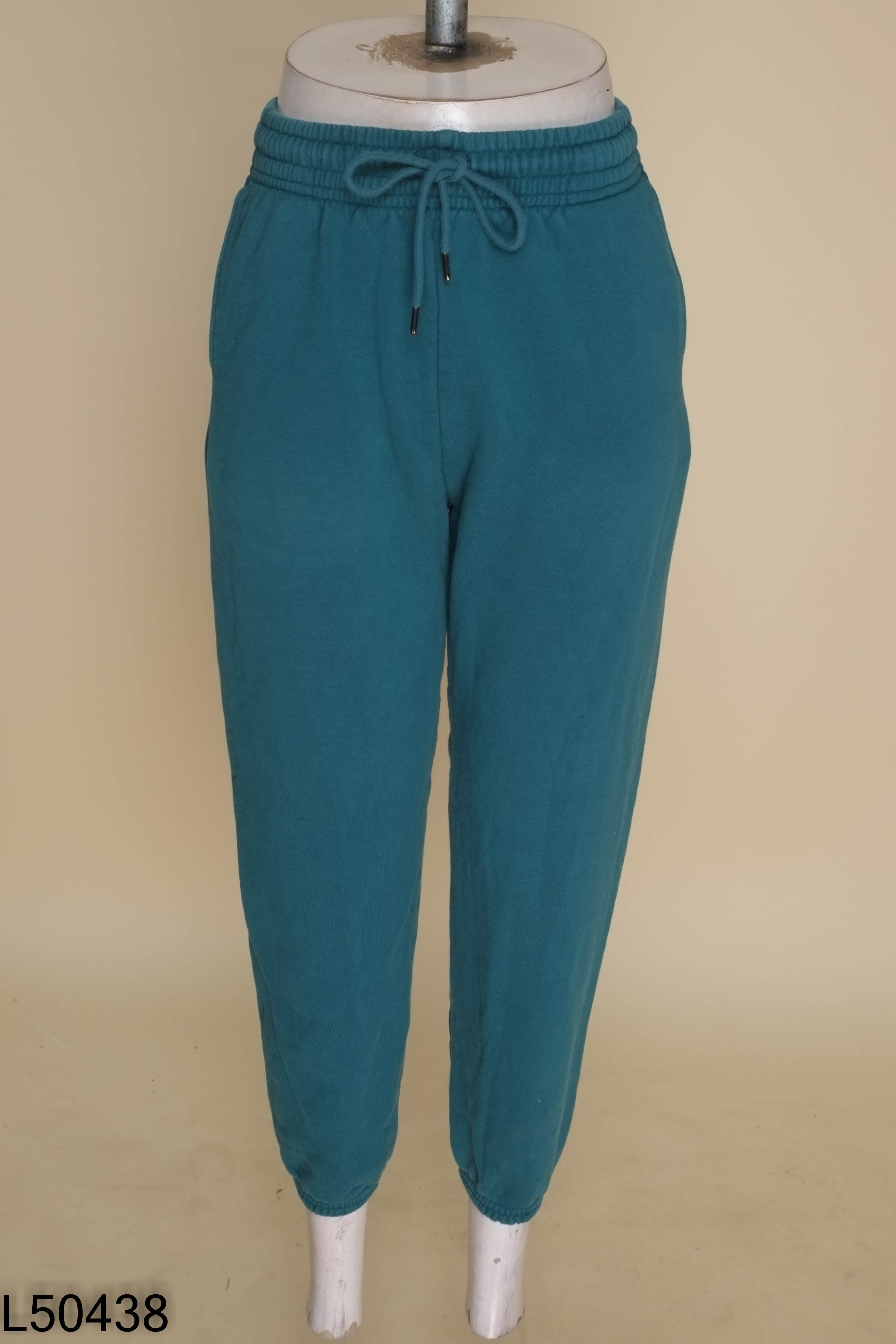 Quần nỉ xanh UNIQLO bo chun ống