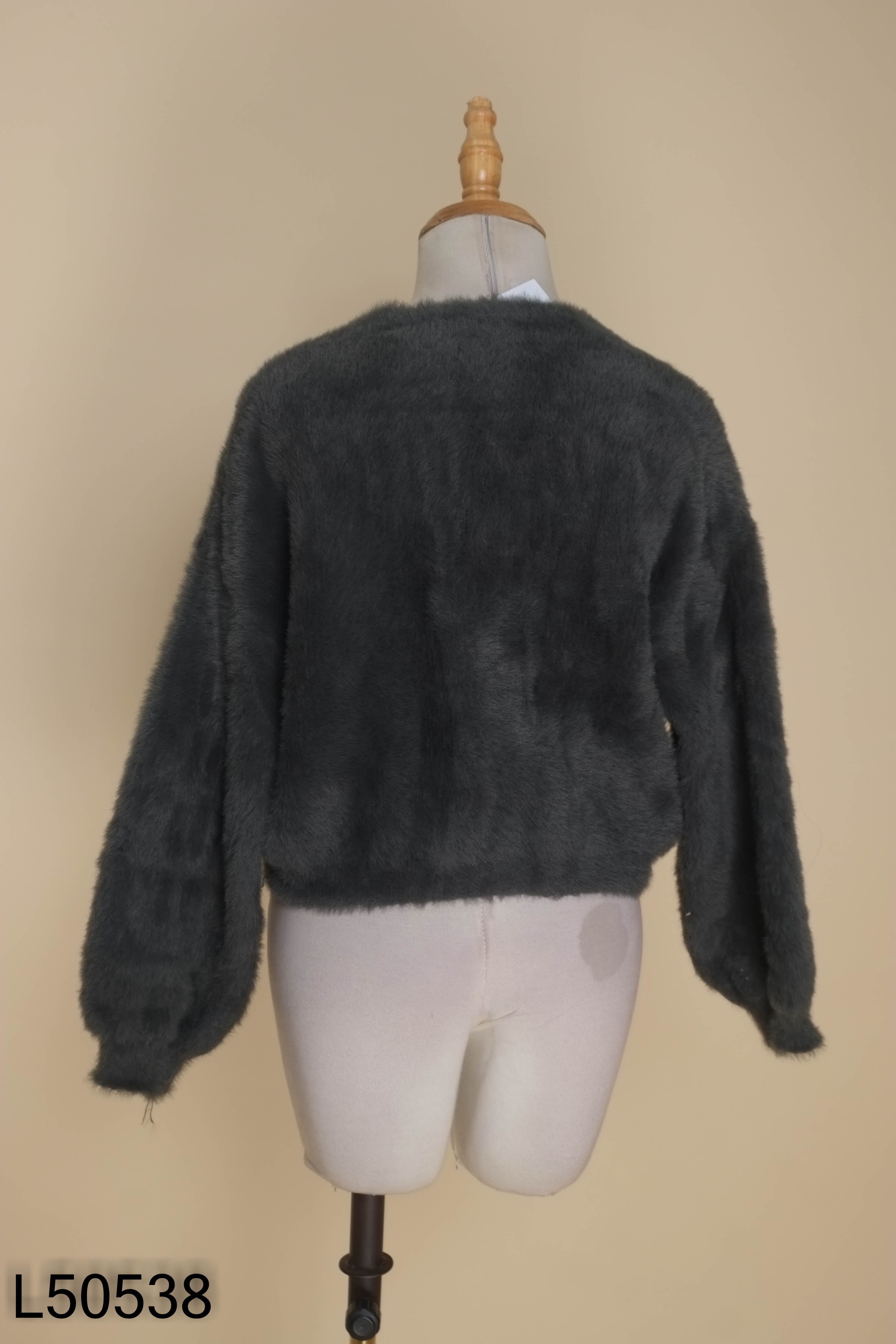 Áo cardigan lông xanh ngắn