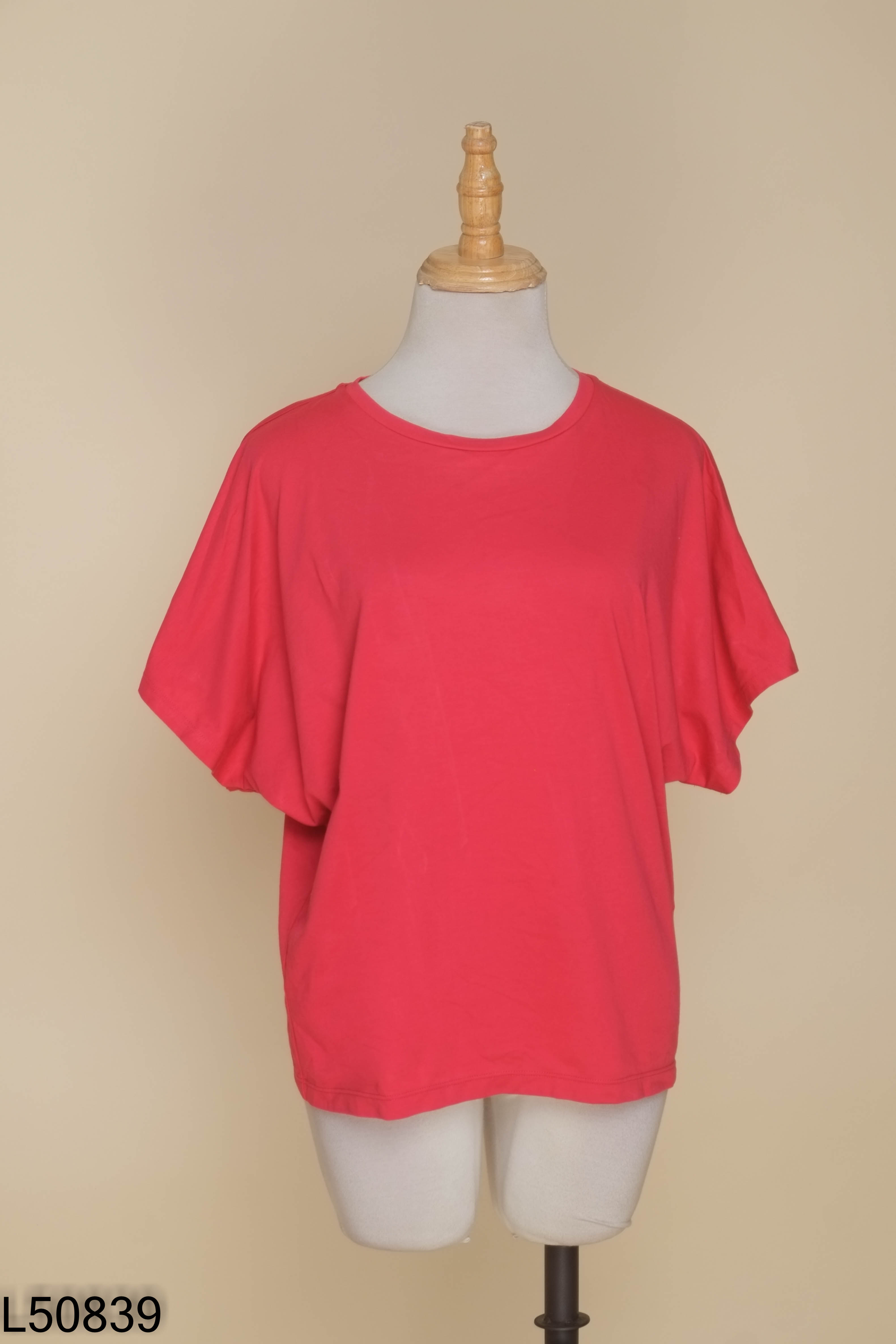 L5083910175-Áo thun UNIQLO đỏ trơn