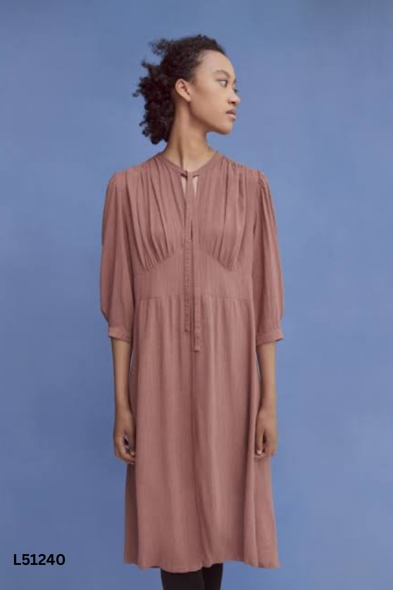 Váy đũi hồng UNIQLO