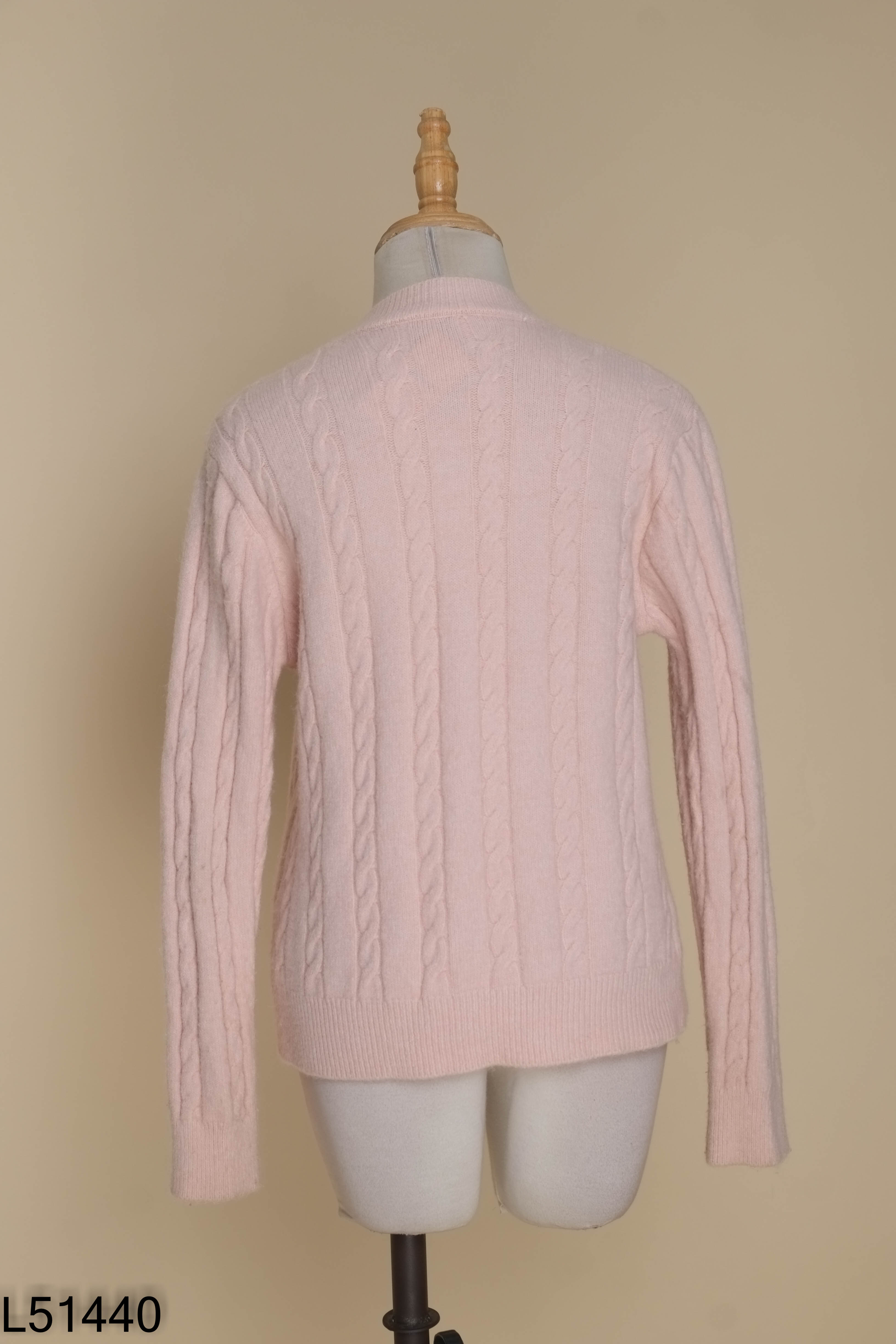 Áo cardigans hồng thêu ngựa