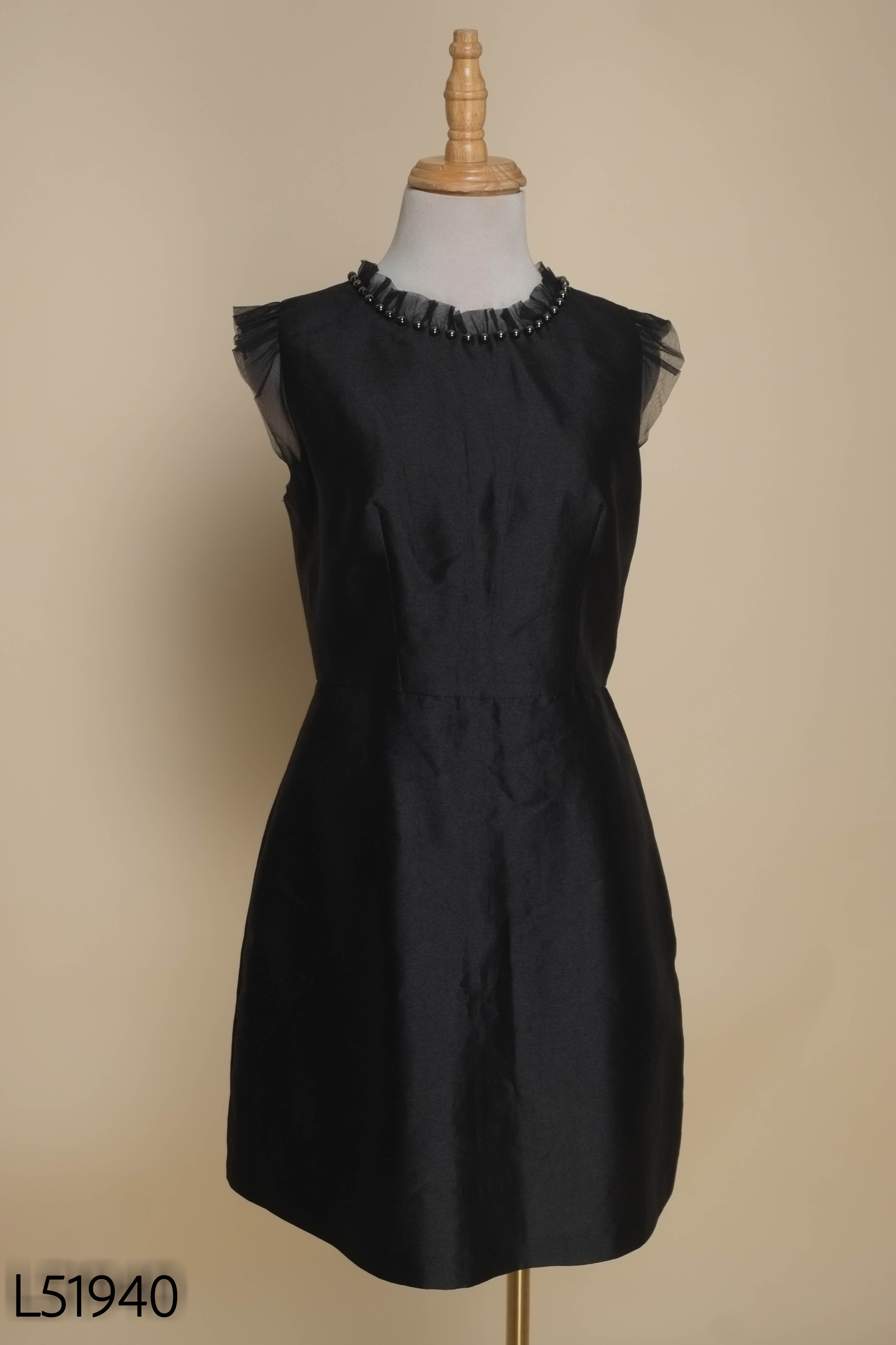 Váy HUONG BOUTIQUE đen đính hạt