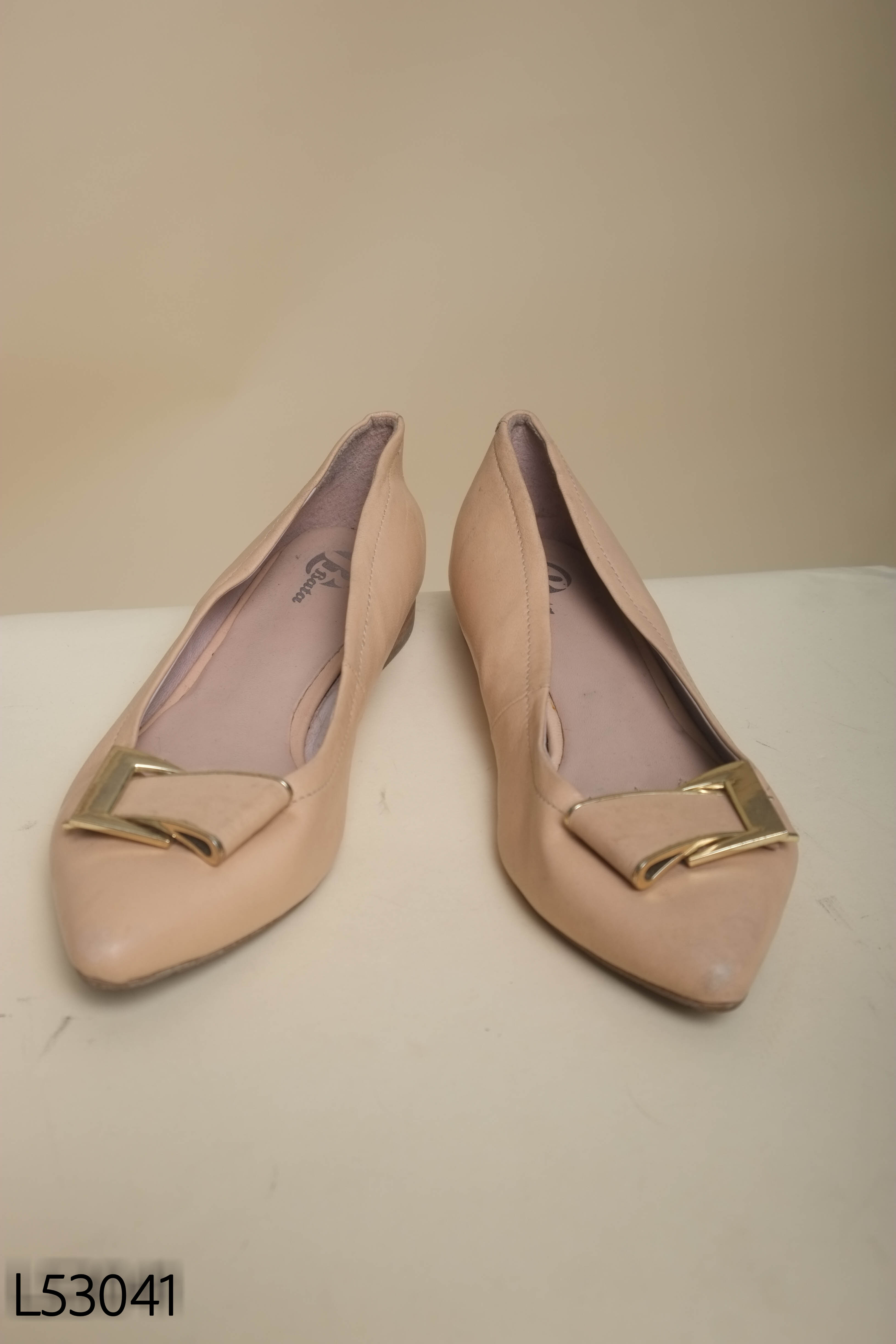 NEW BATA giày bệt hồng khuy