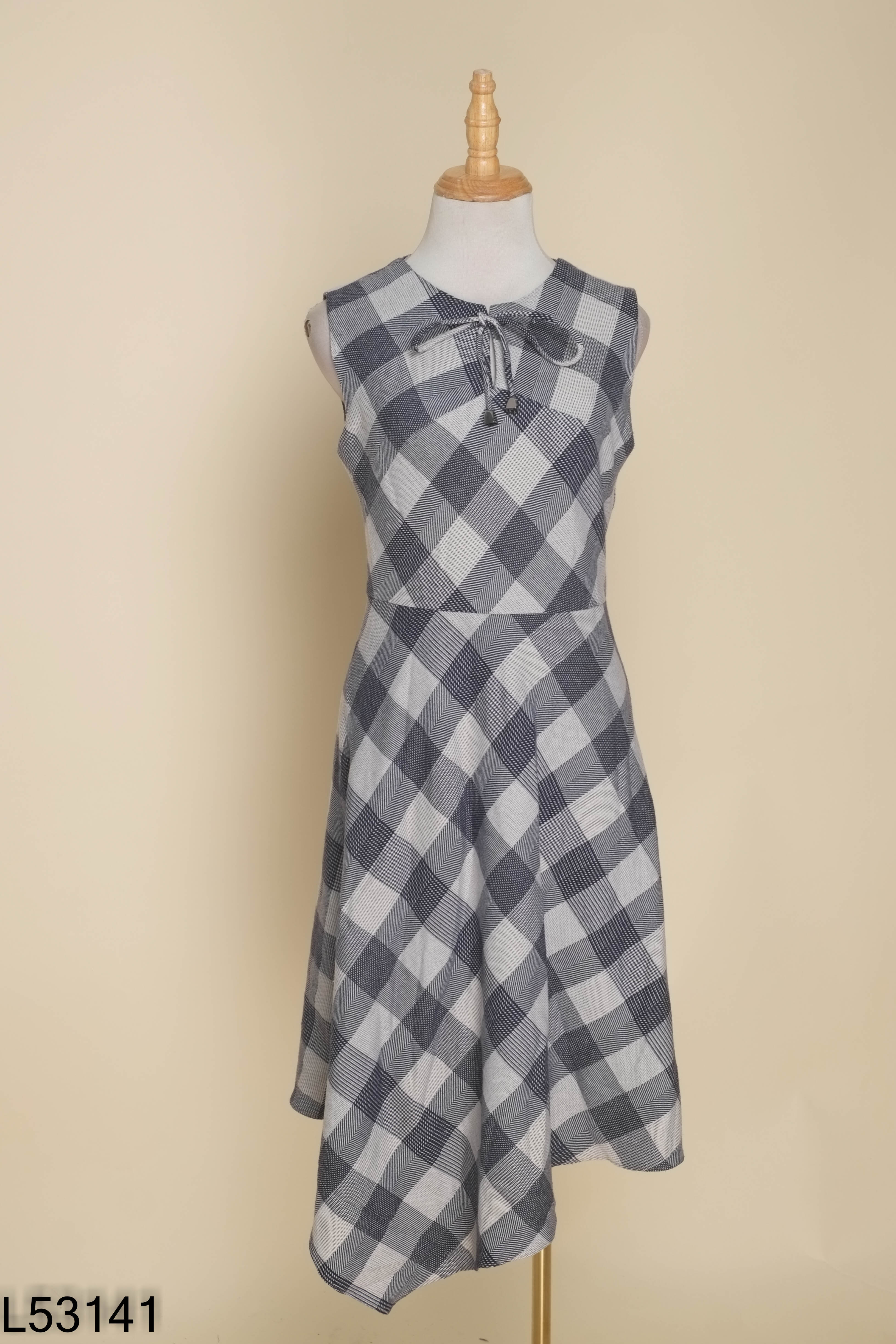 Váy xanh G9MODA họa tiết sát nách