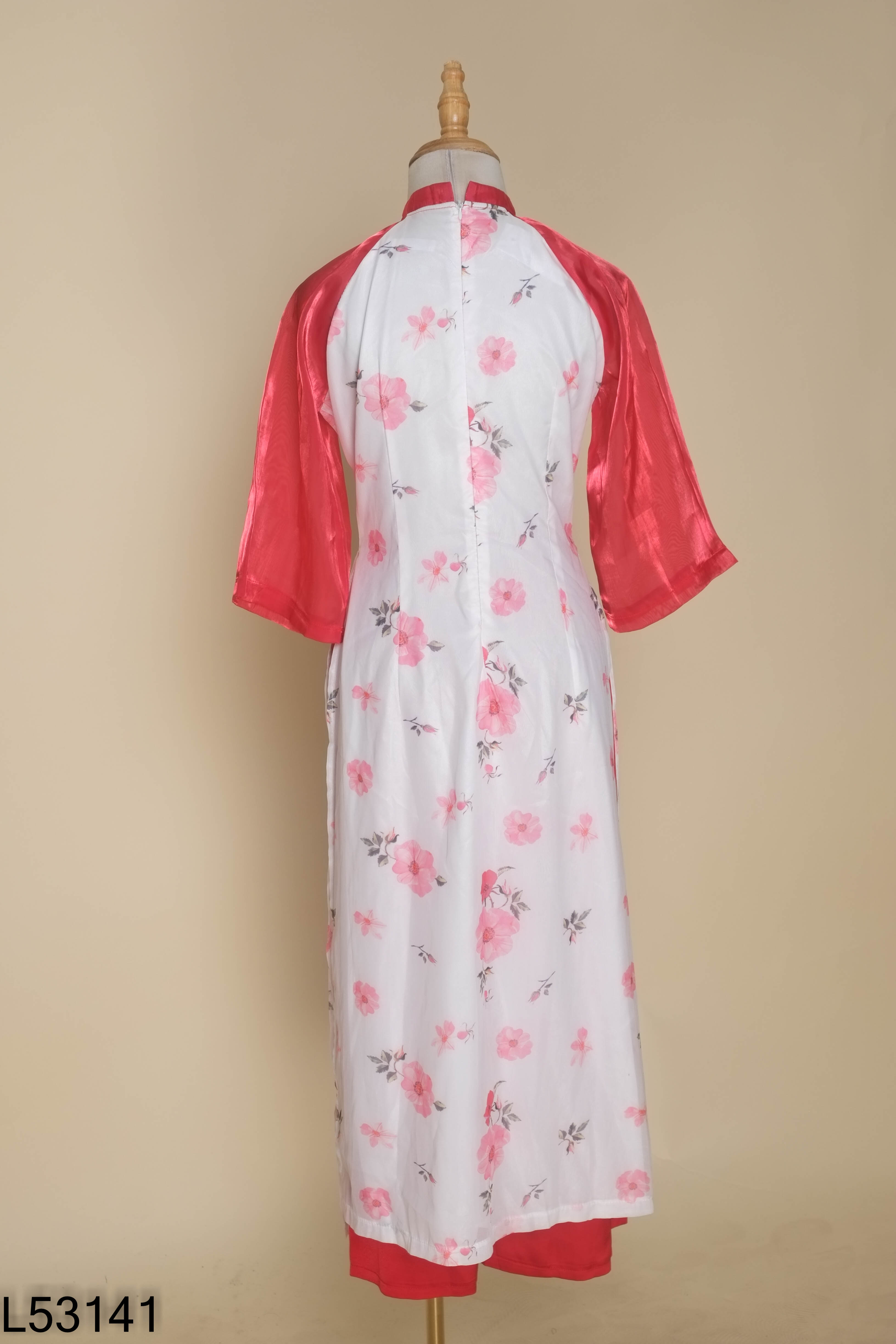 Set áo dài voan trắng BY TWENTY tay đỏ